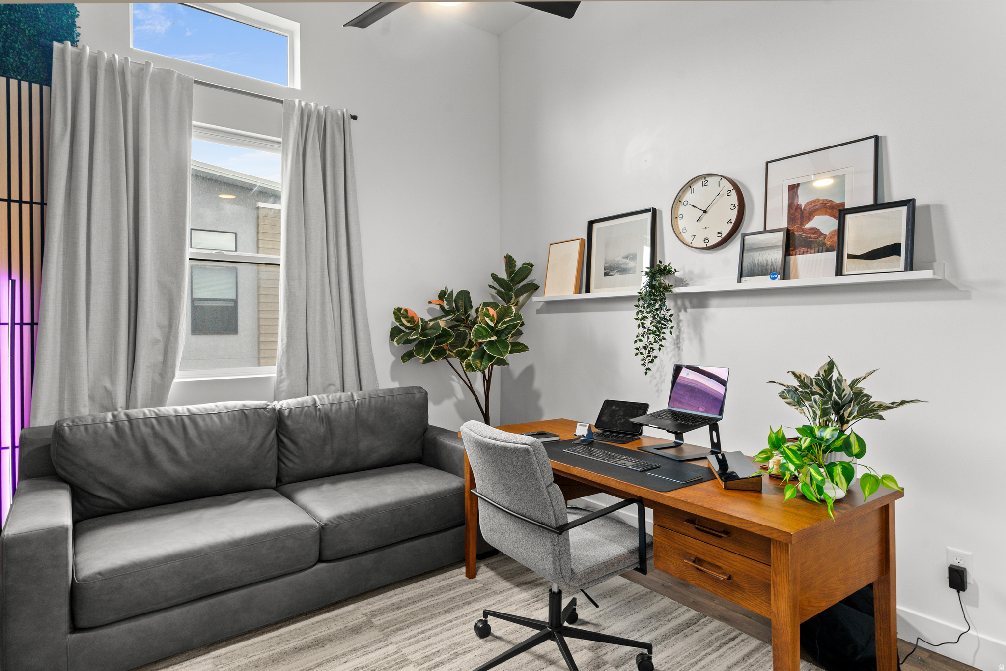 LOFTS AT SANDY - Residential