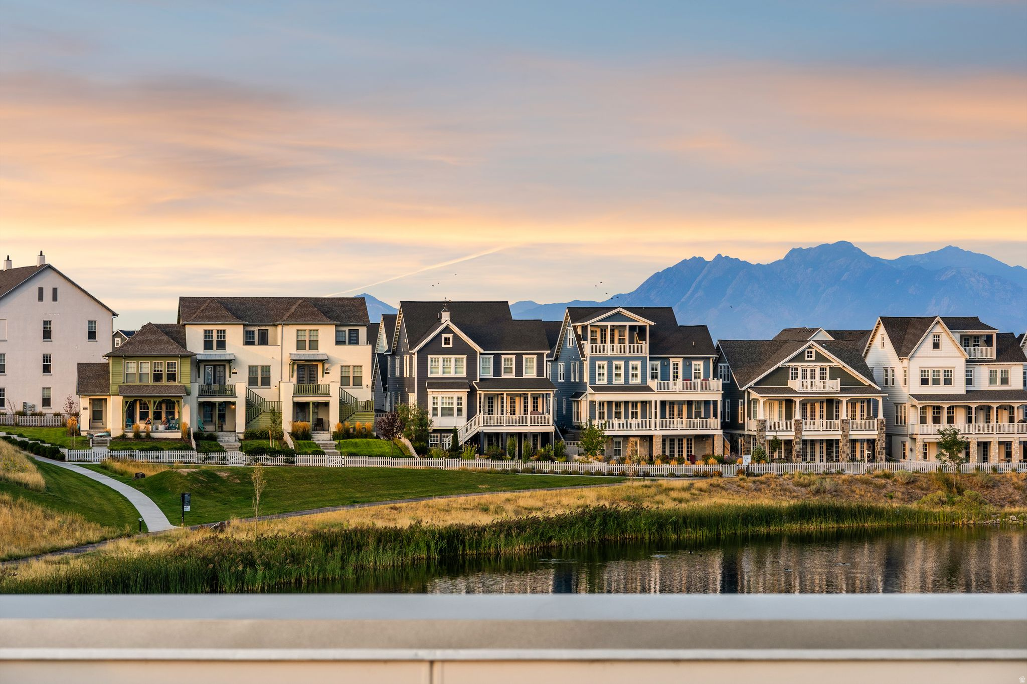 MARINA VLG DYBRK141 - Residential