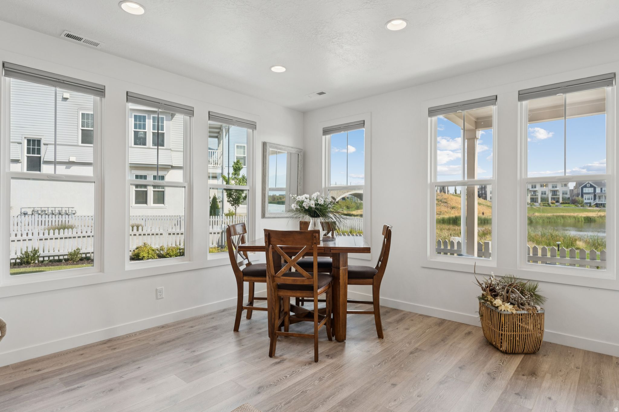 MARINA VLG DYBRK141 - Residential