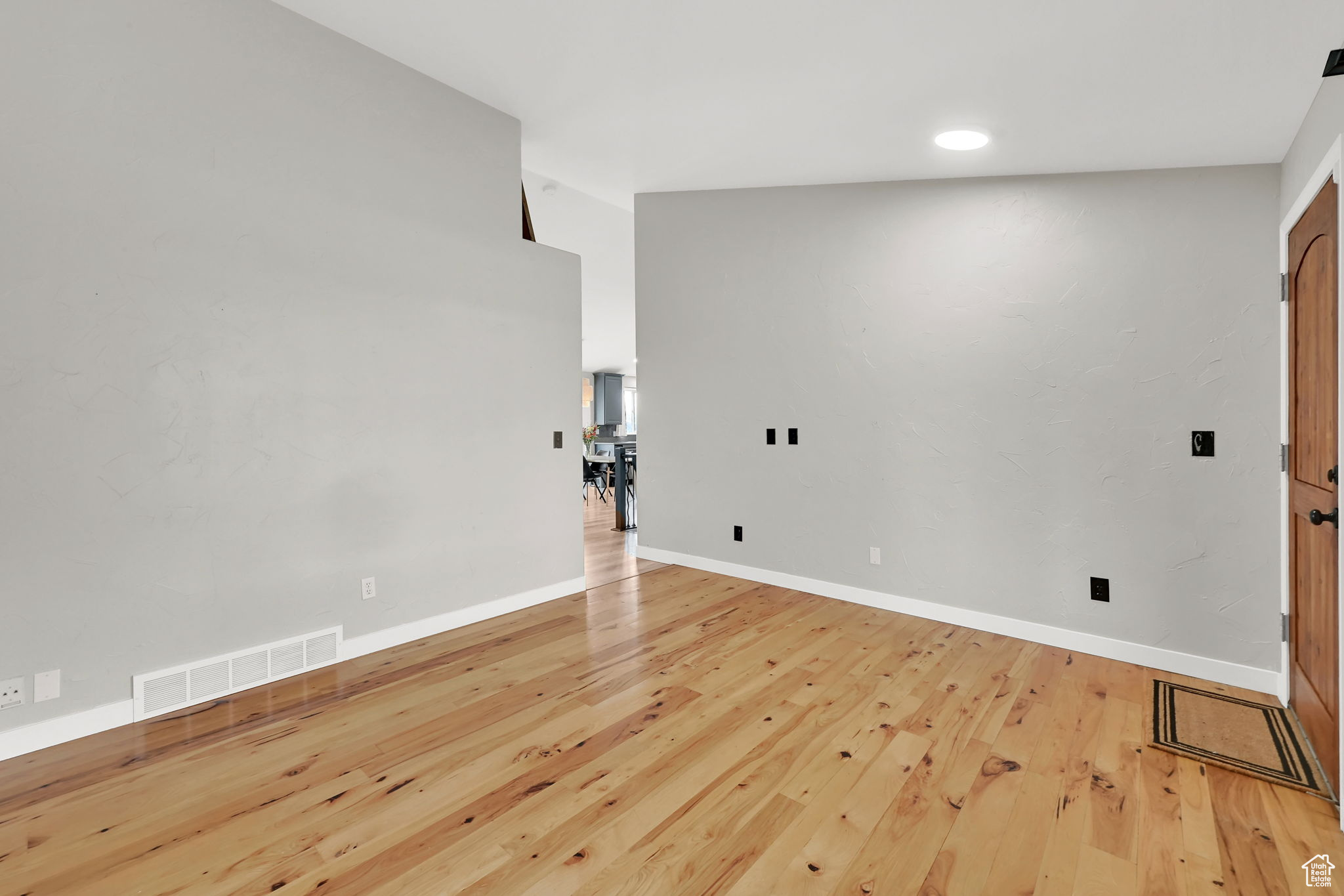 334 E La Vera Ln, Sandy, Utah image 5