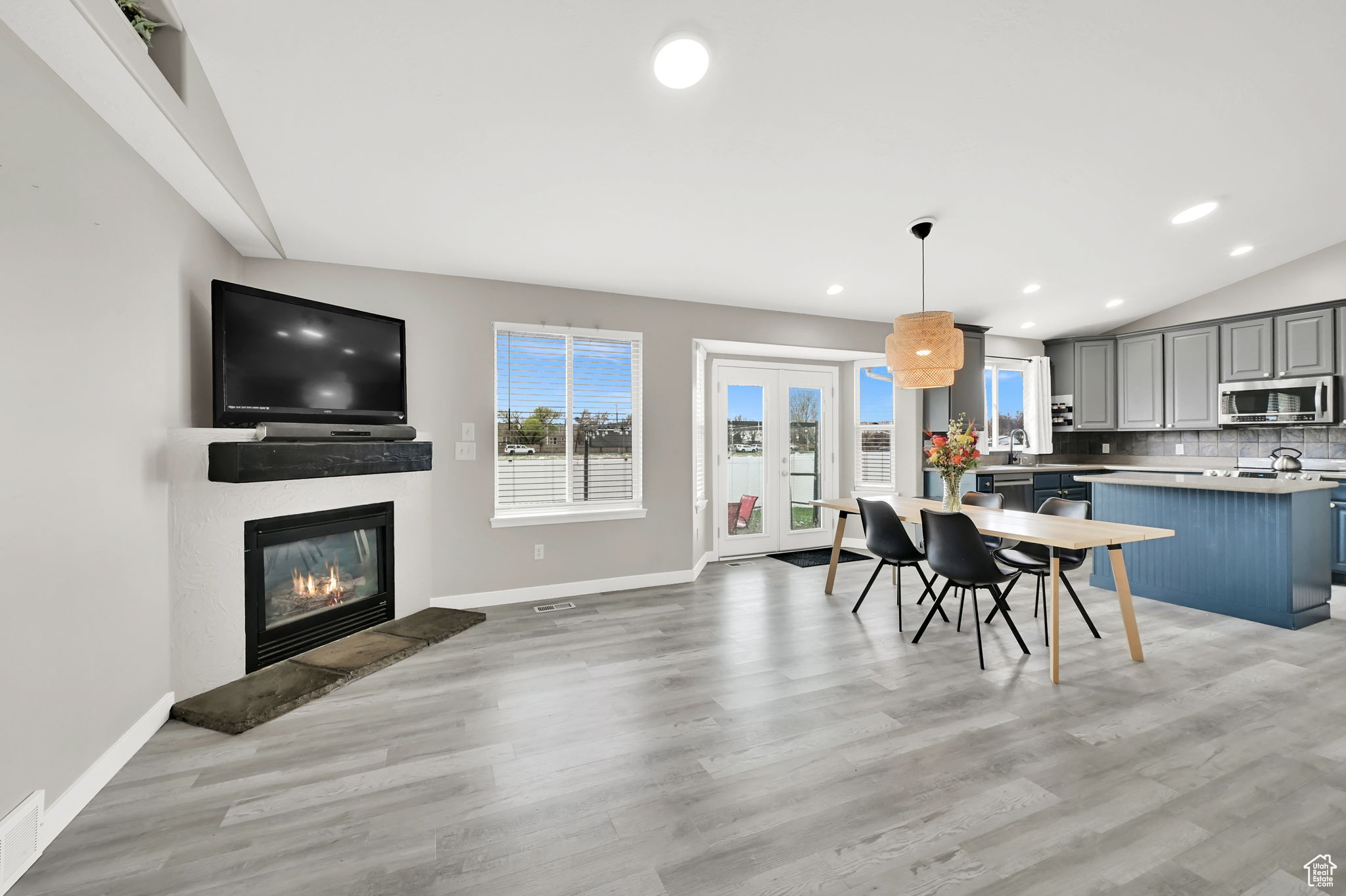 334 E La Vera Ln, Sandy, Utah image 14