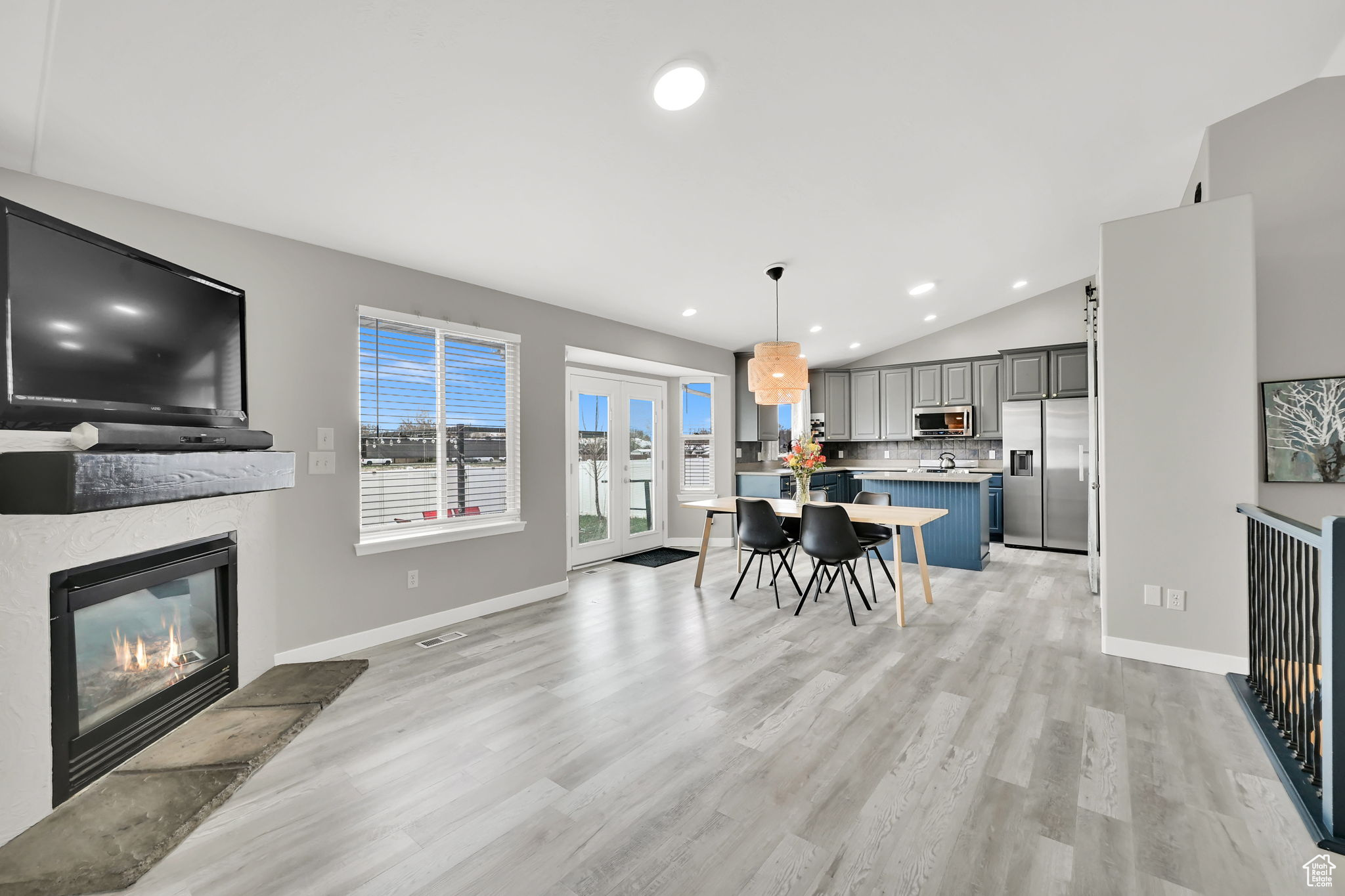 334 E La Vera Ln, Sandy, Utah image 9