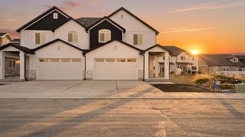 Photo of 1183 W 1050 St S #202, Payson, UT 84651 (MLS # 2140967)