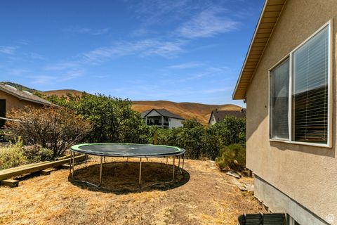 Tiny photo for 702 S ELK MEADOW LOOP, Tooele, UT 84074 (MLS # 2078598)