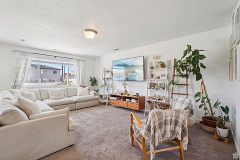 Tiny photo for 898 S 240 W, American Fork, UT 84003 (MLS # 2119103)