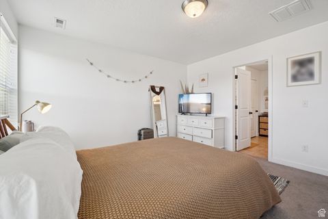 Tiny photo for 898 S 240 W, American Fork, UT 84003 (MLS # 2119103)