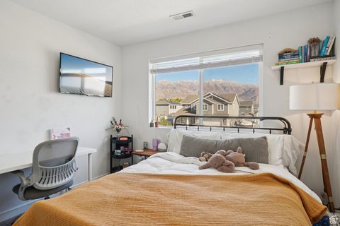 Tiny photo for 898 S 240 W, American Fork, UT 84003 (MLS # 2119103)