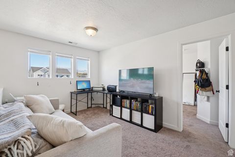 Tiny photo for 898 S 240 W, American Fork, UT 84003 (MLS # 2119103)