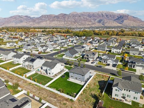Tiny photo for 898 S 240 W, American Fork, UT 84003 (MLS # 2119103)
