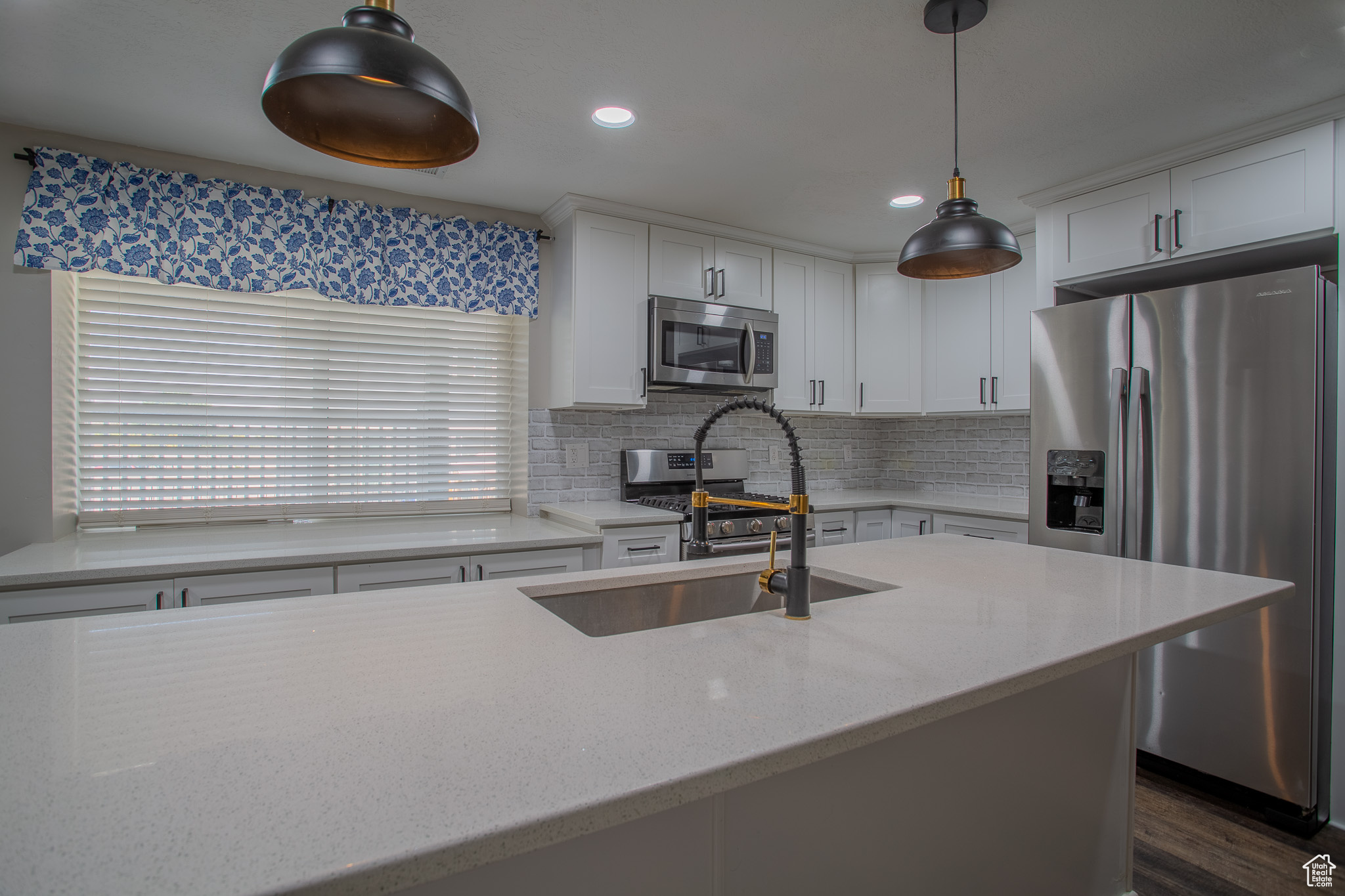 VISTAS@EASTGATE - Residential