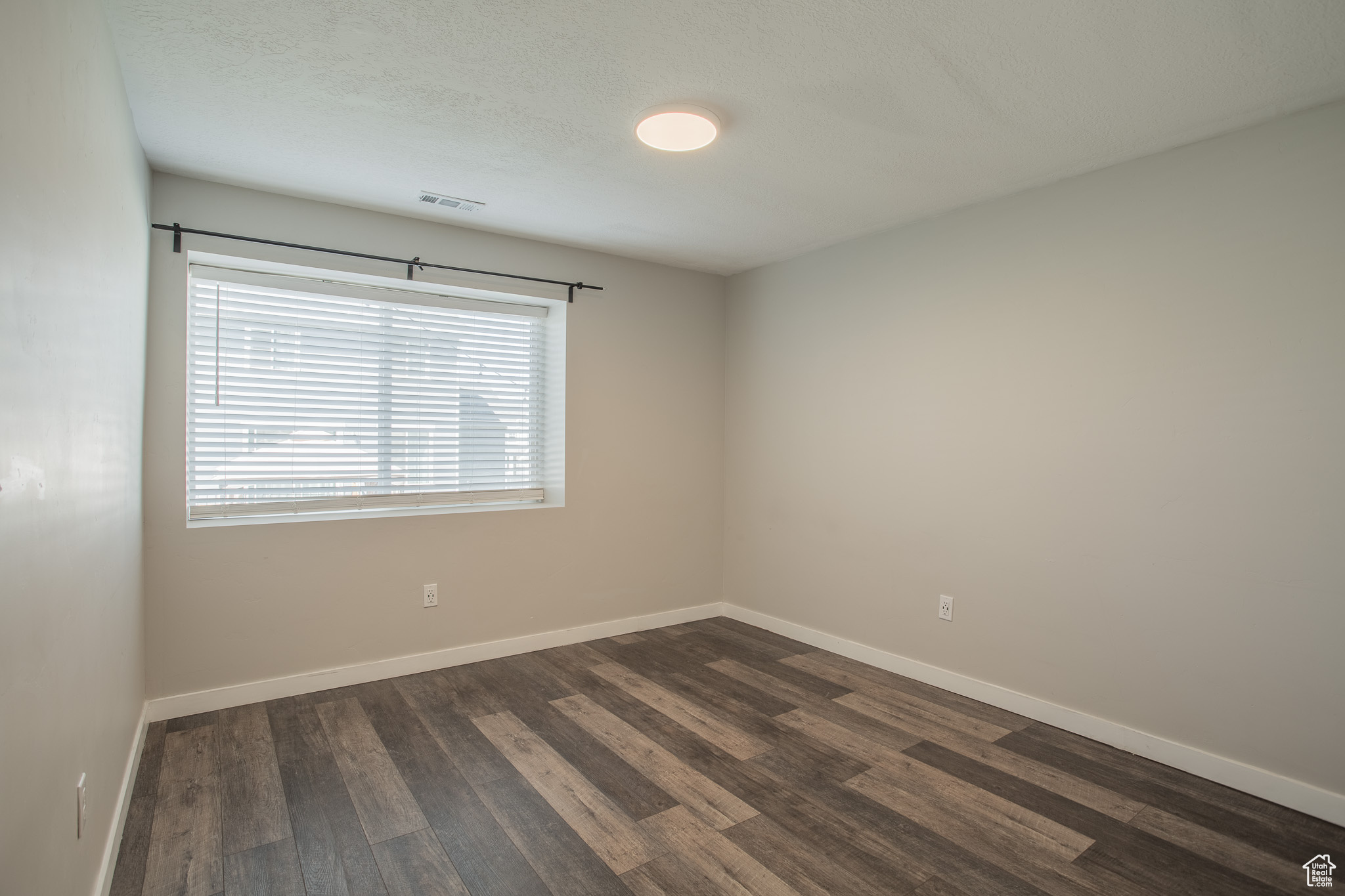 VISTAS@EASTGATE - Residential