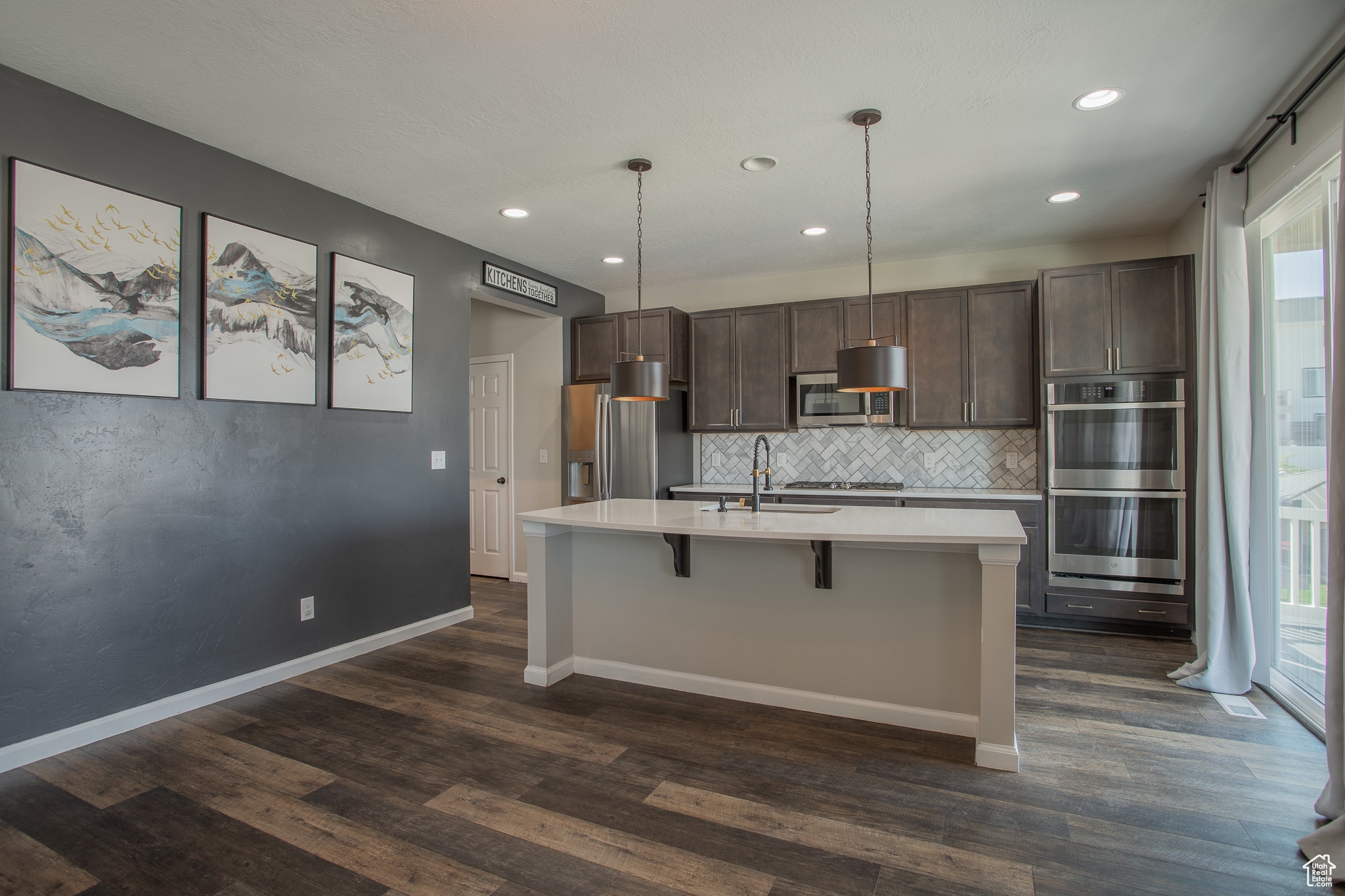 VISTAS@EASTGATE - Residential