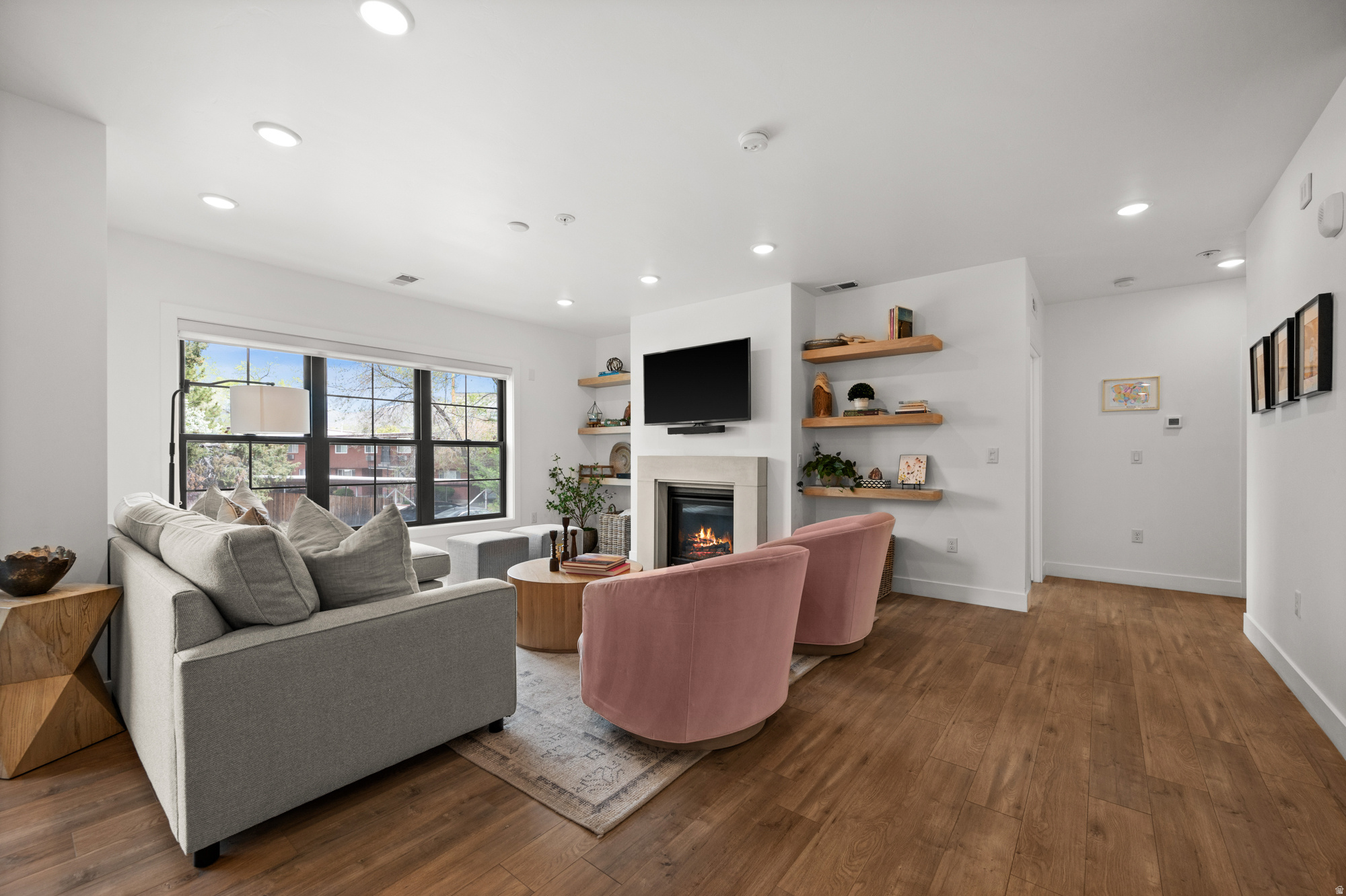 THE STATION - Residential