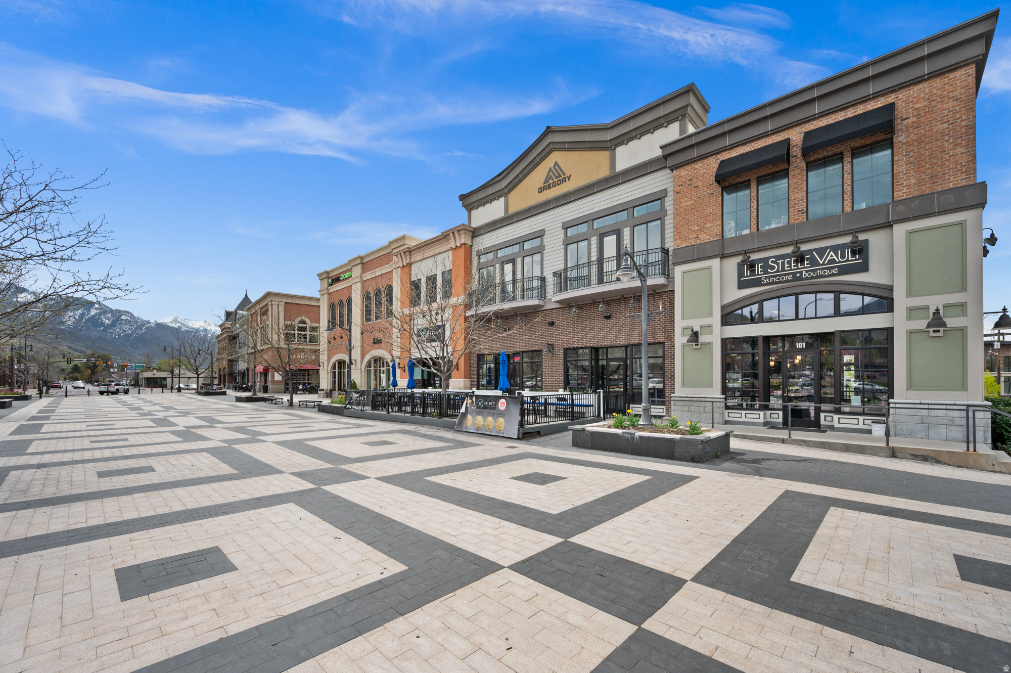 THE STATION - Residential