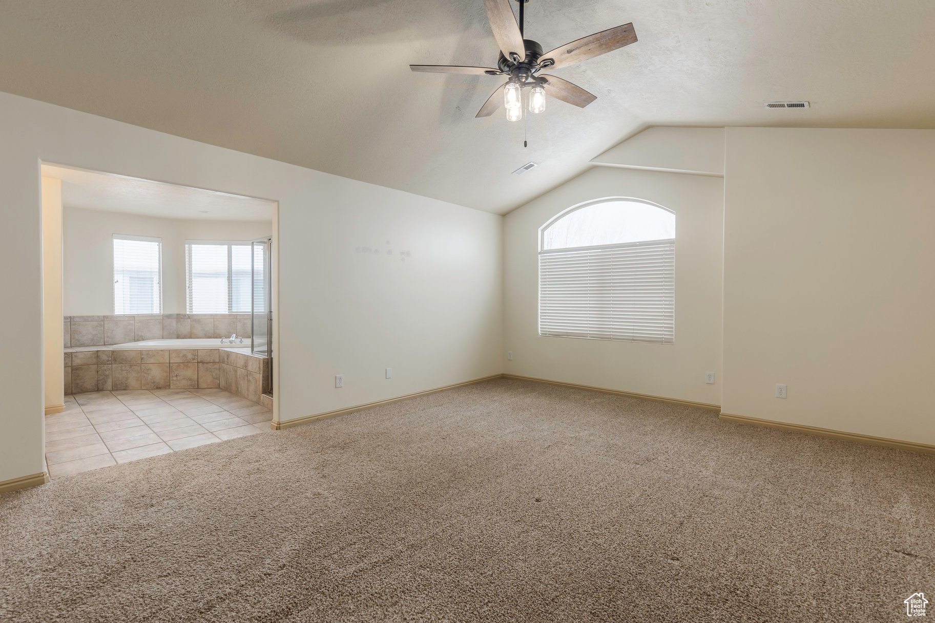898 E Tendoy Ct, Draper, Utah image 9