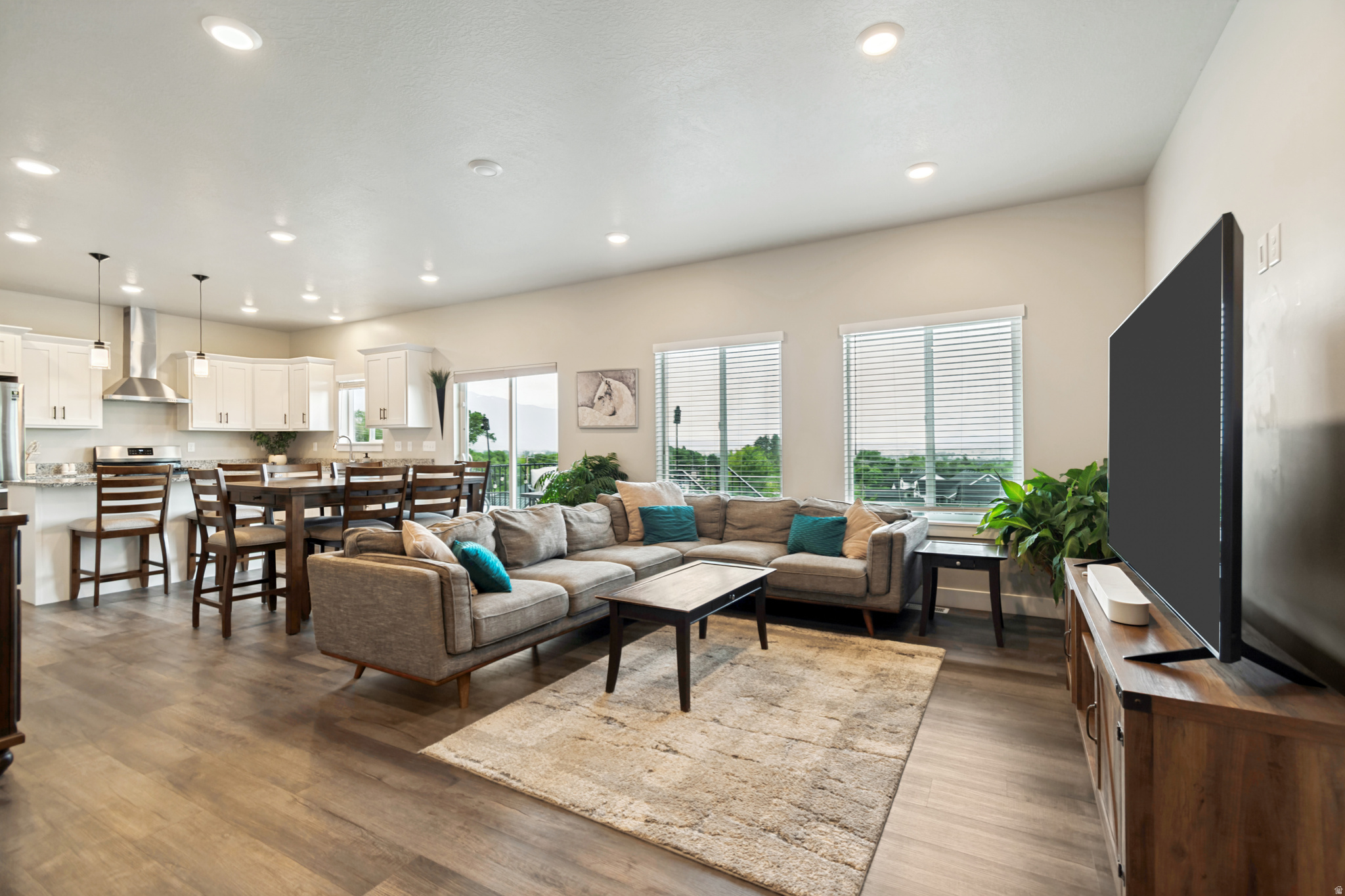 OMAN ESTATES - Residential