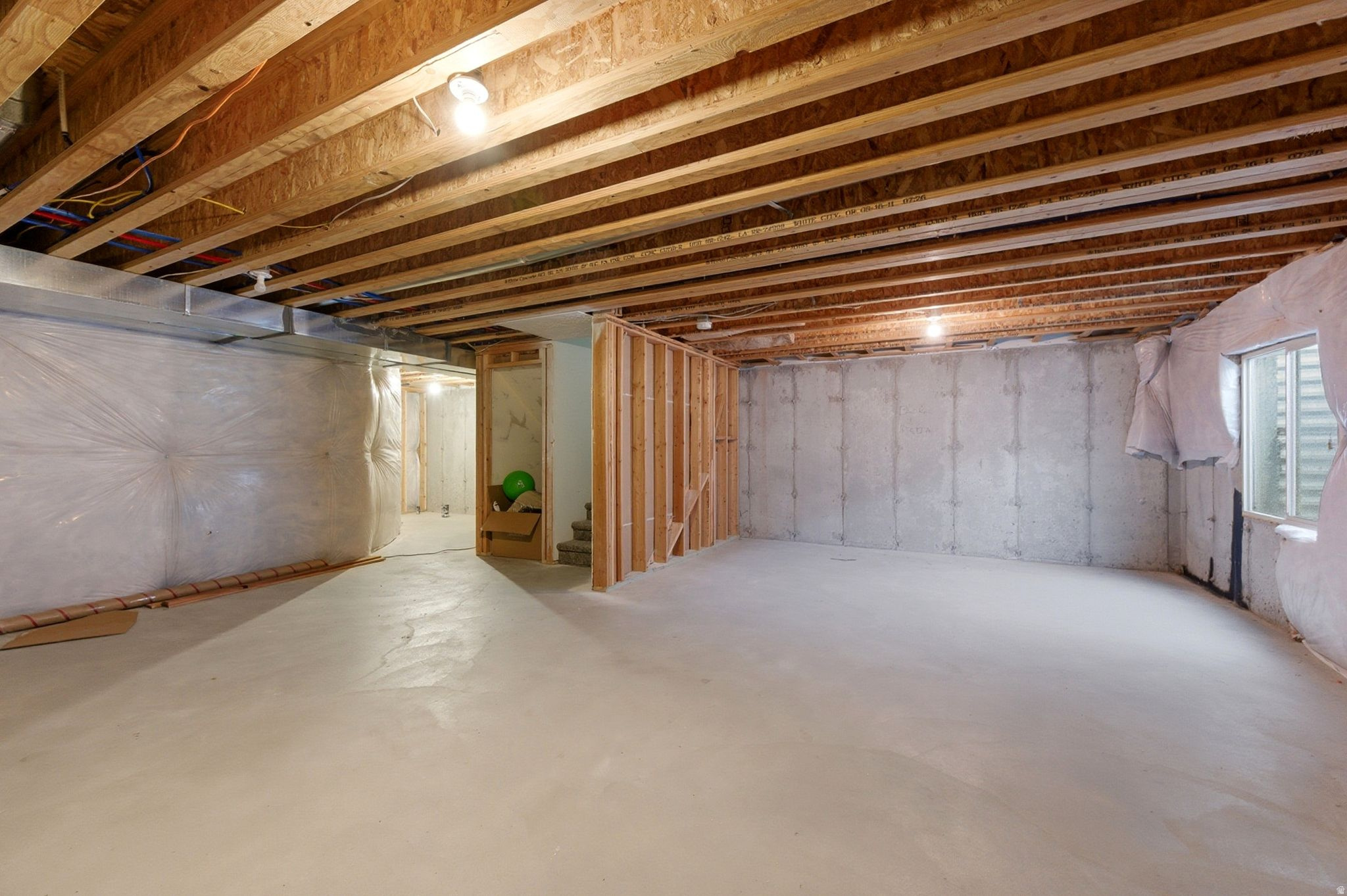 GABLES AT SARATOGA SPRINGS - Residential