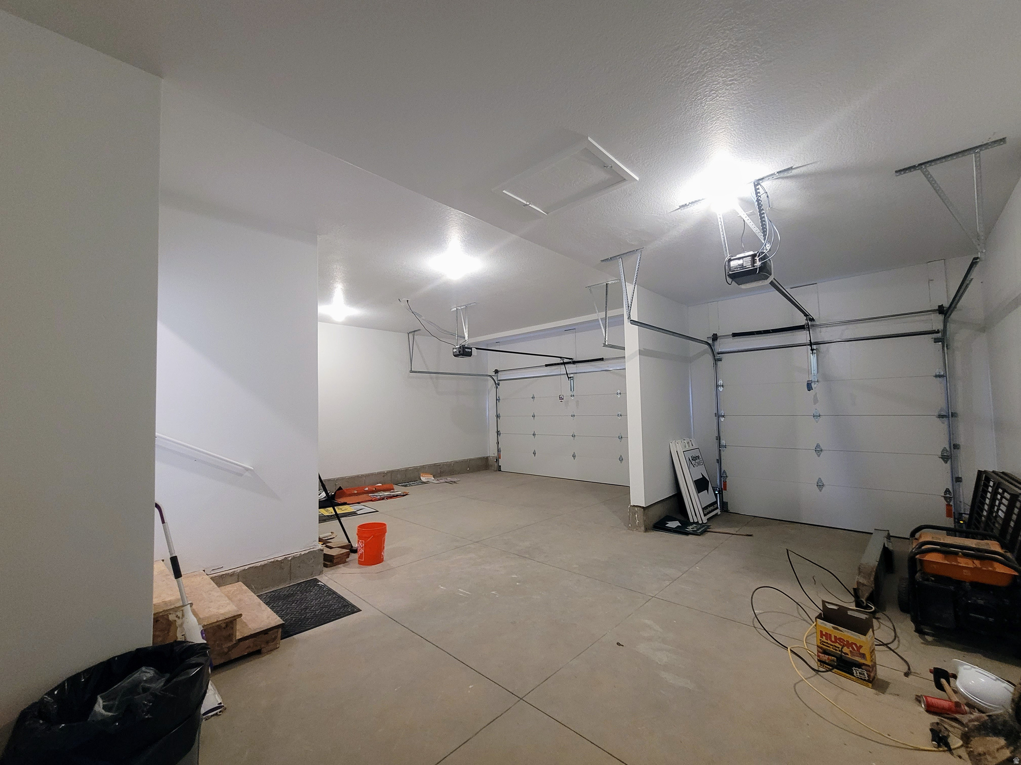 IVIE MEADOWS - Residential