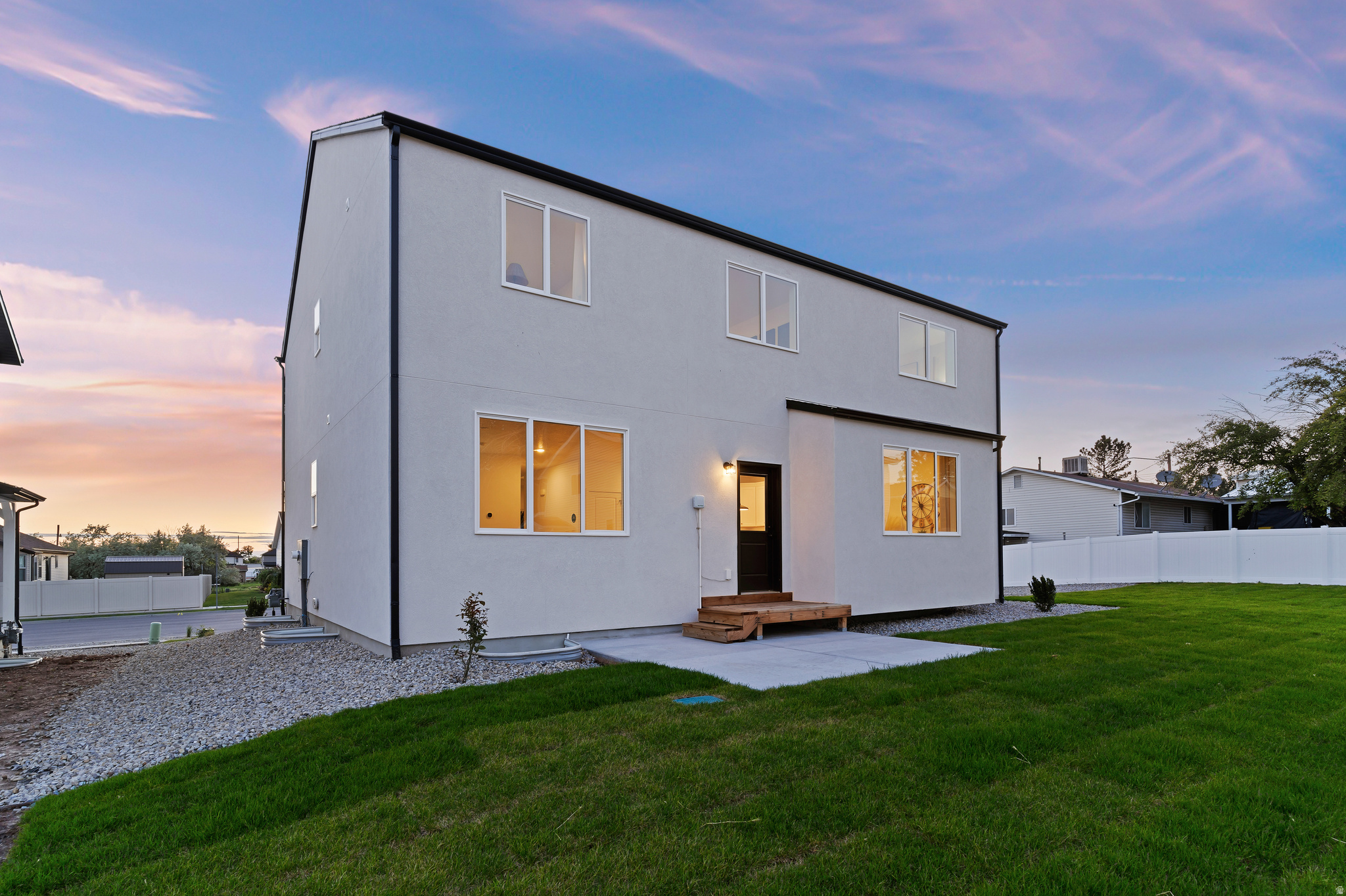 IVIE MEADOWS - Residential