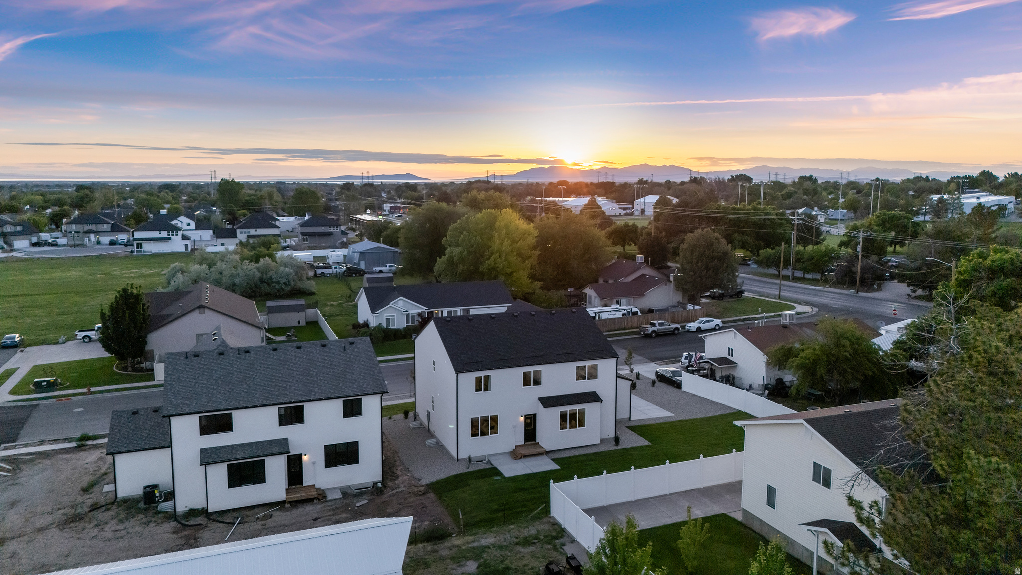 IVIE MEADOWS - Residential