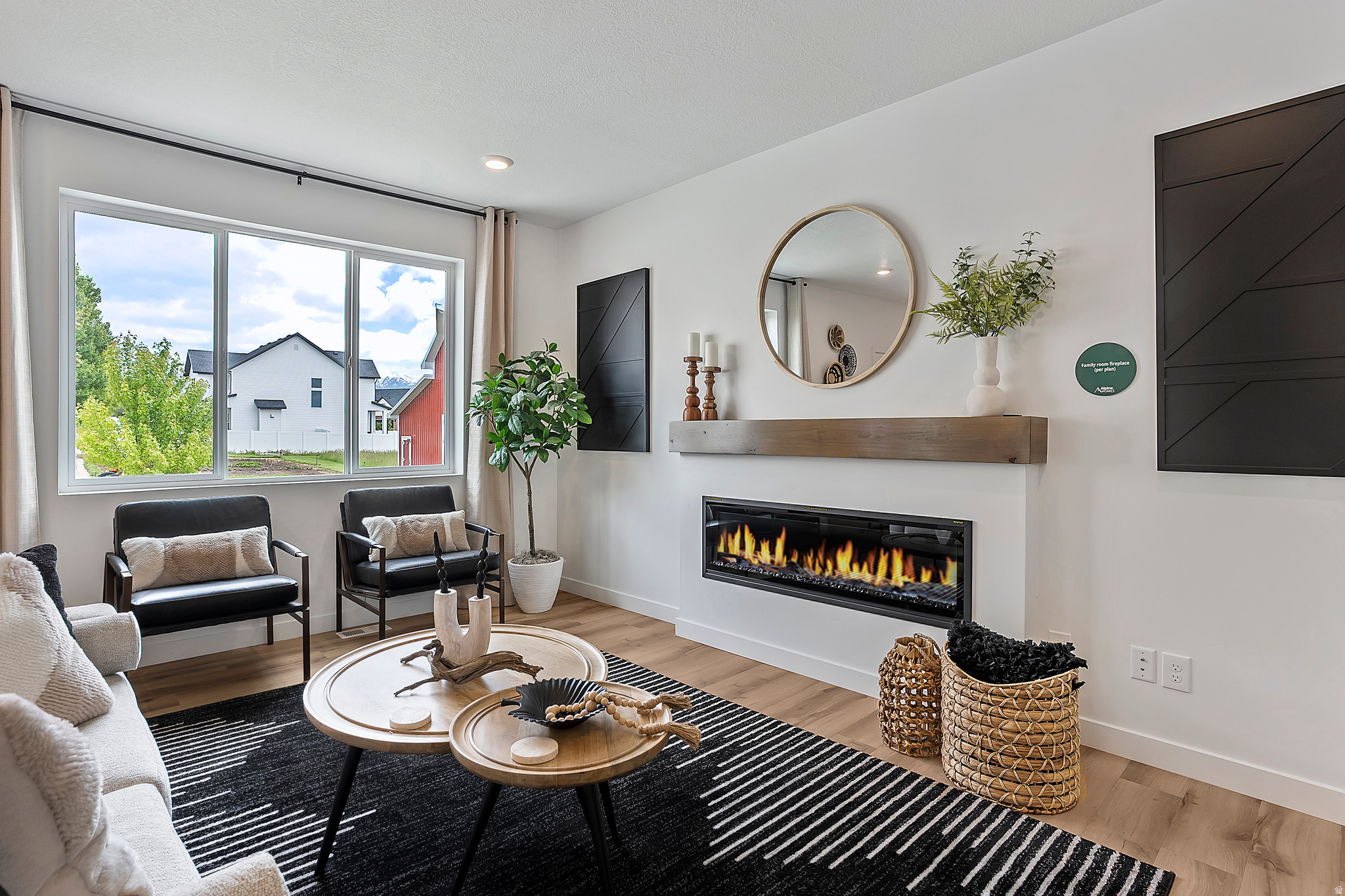 IVIE MEADOWS - Residential