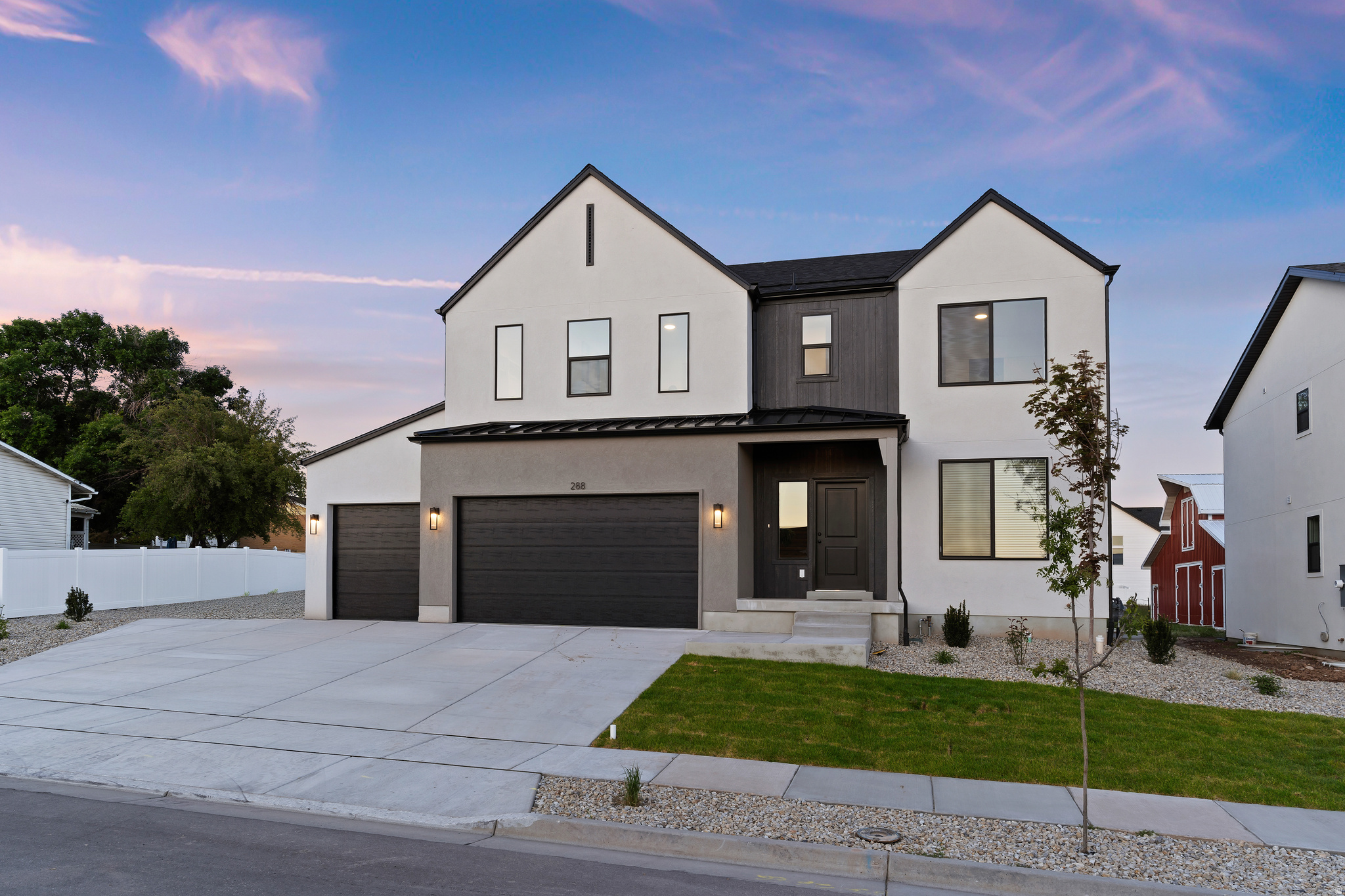 IVIE MEADOWS - Residential