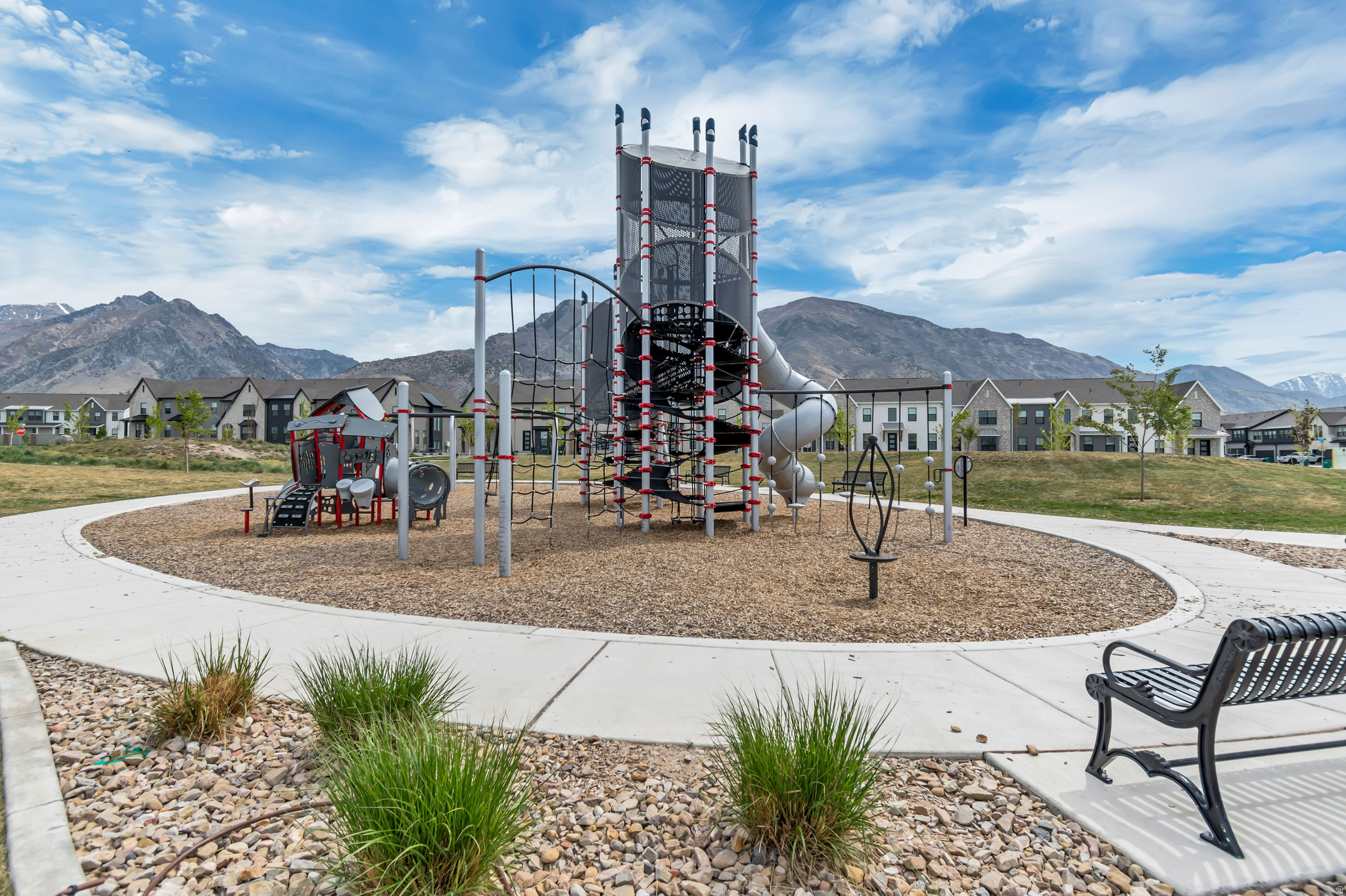 RIDGEVIEW - Residential