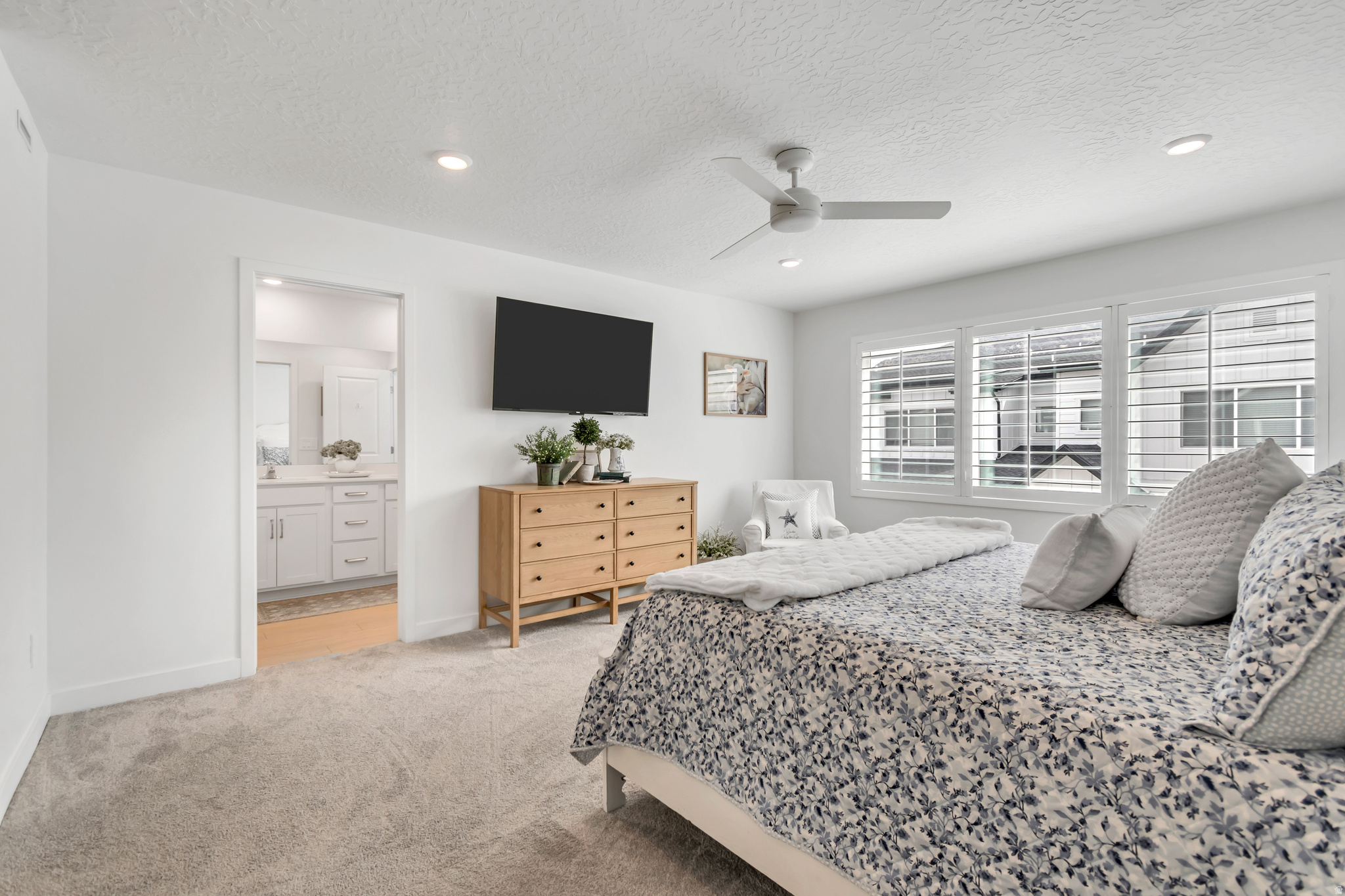 RIDGEVIEW - Residential