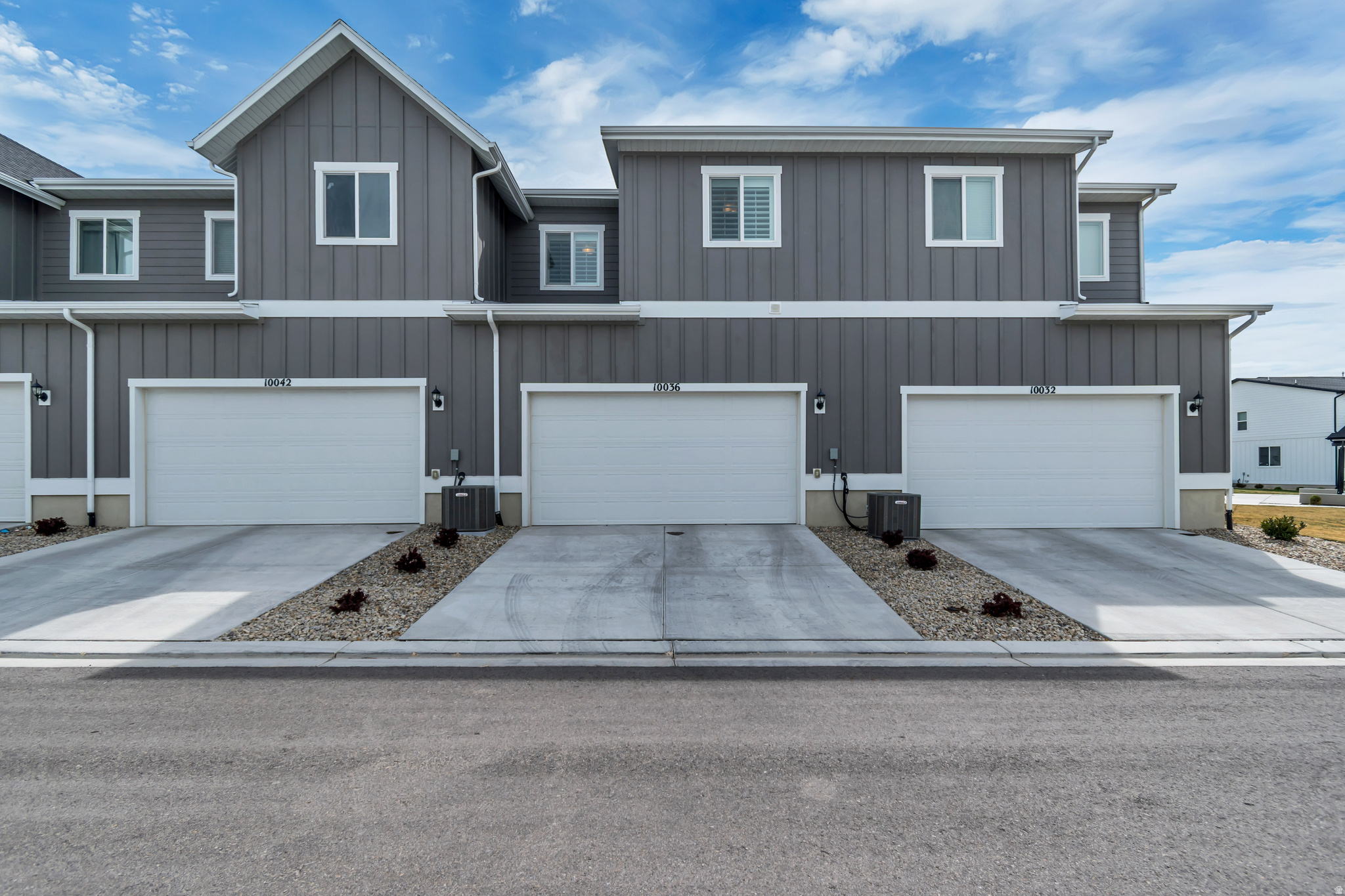 RIDGEVIEW - Residential