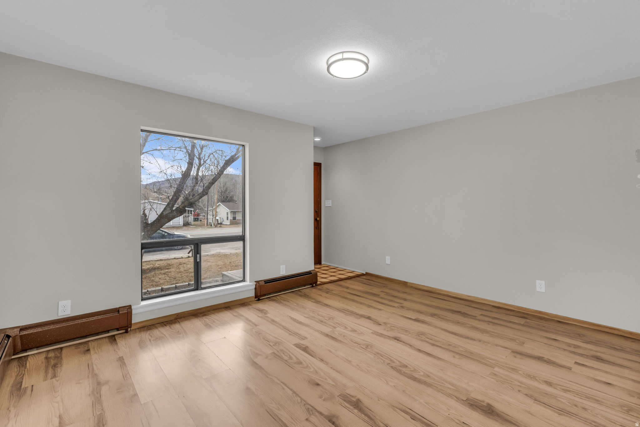 NORTH SUMMIT - Residential