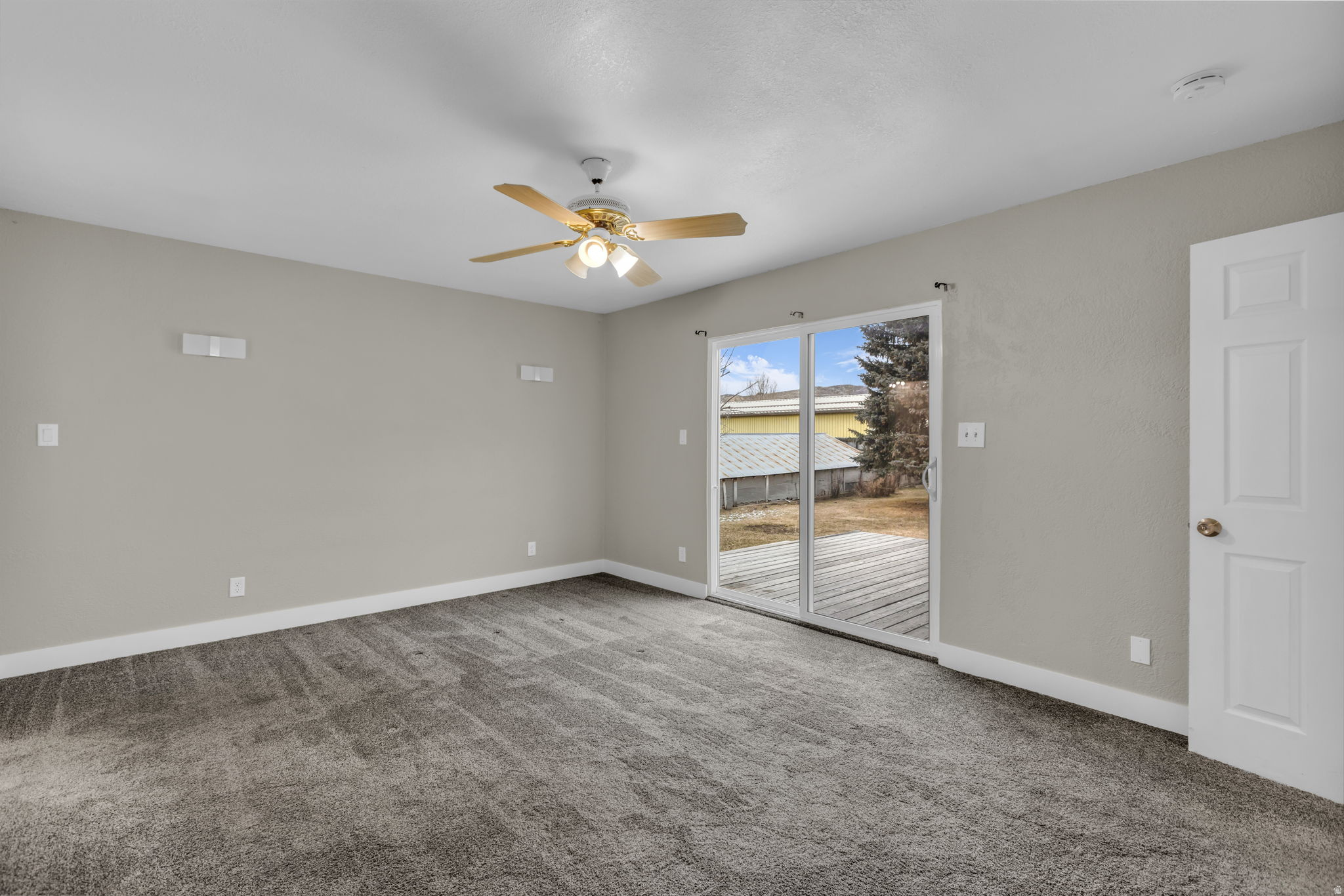 NORTH SUMMIT - Residential