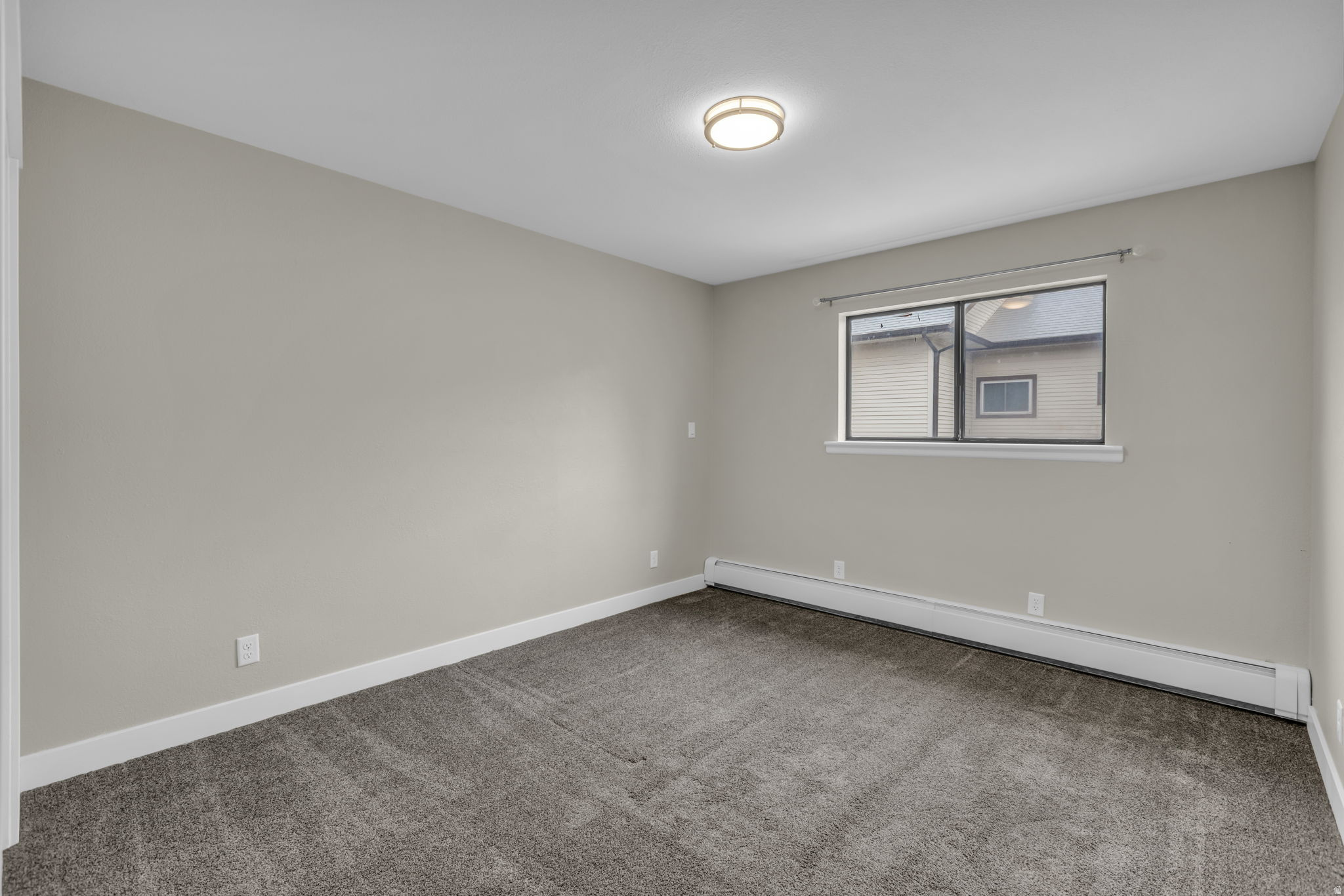 NORTH SUMMIT - Residential