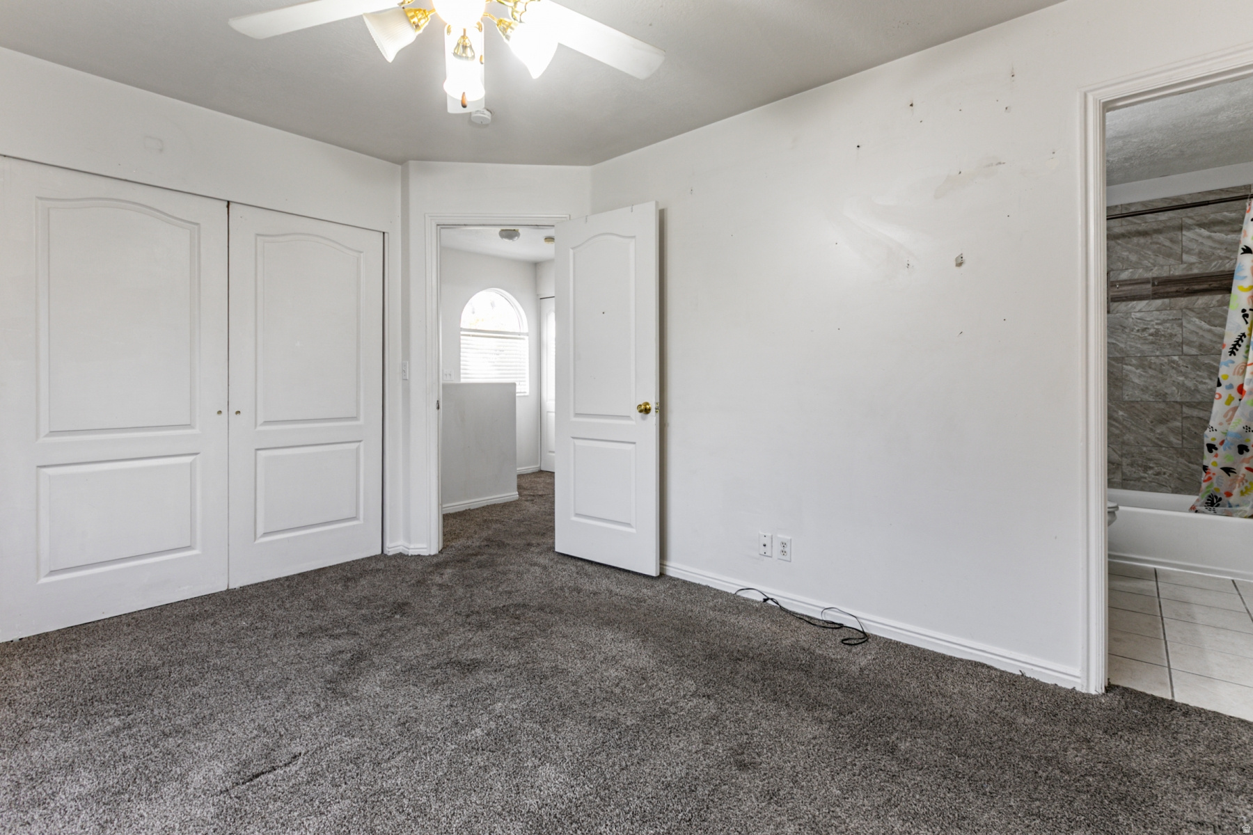 PEREGRINE POINTE - Residential