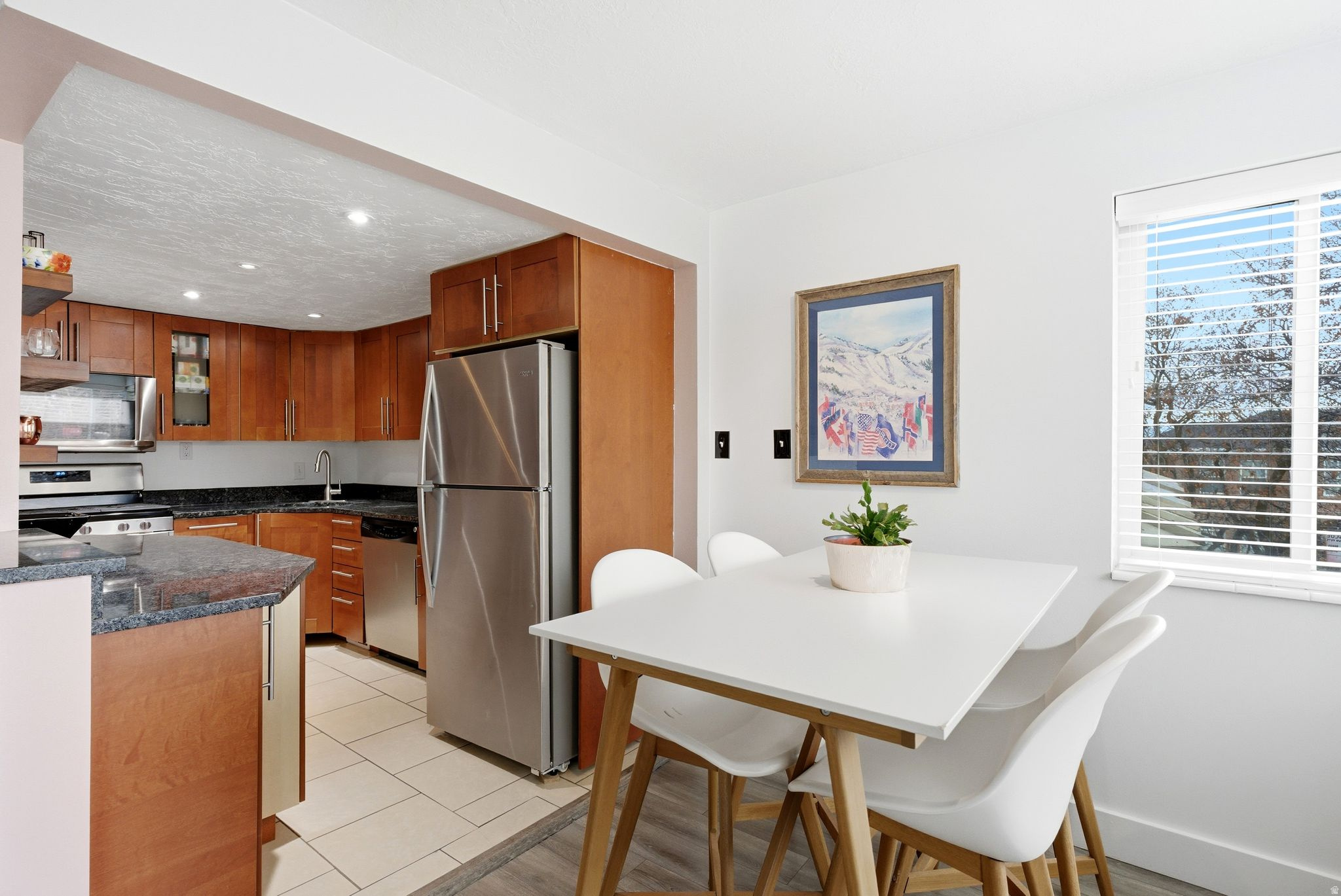 AIX LA CHAPE - Residential