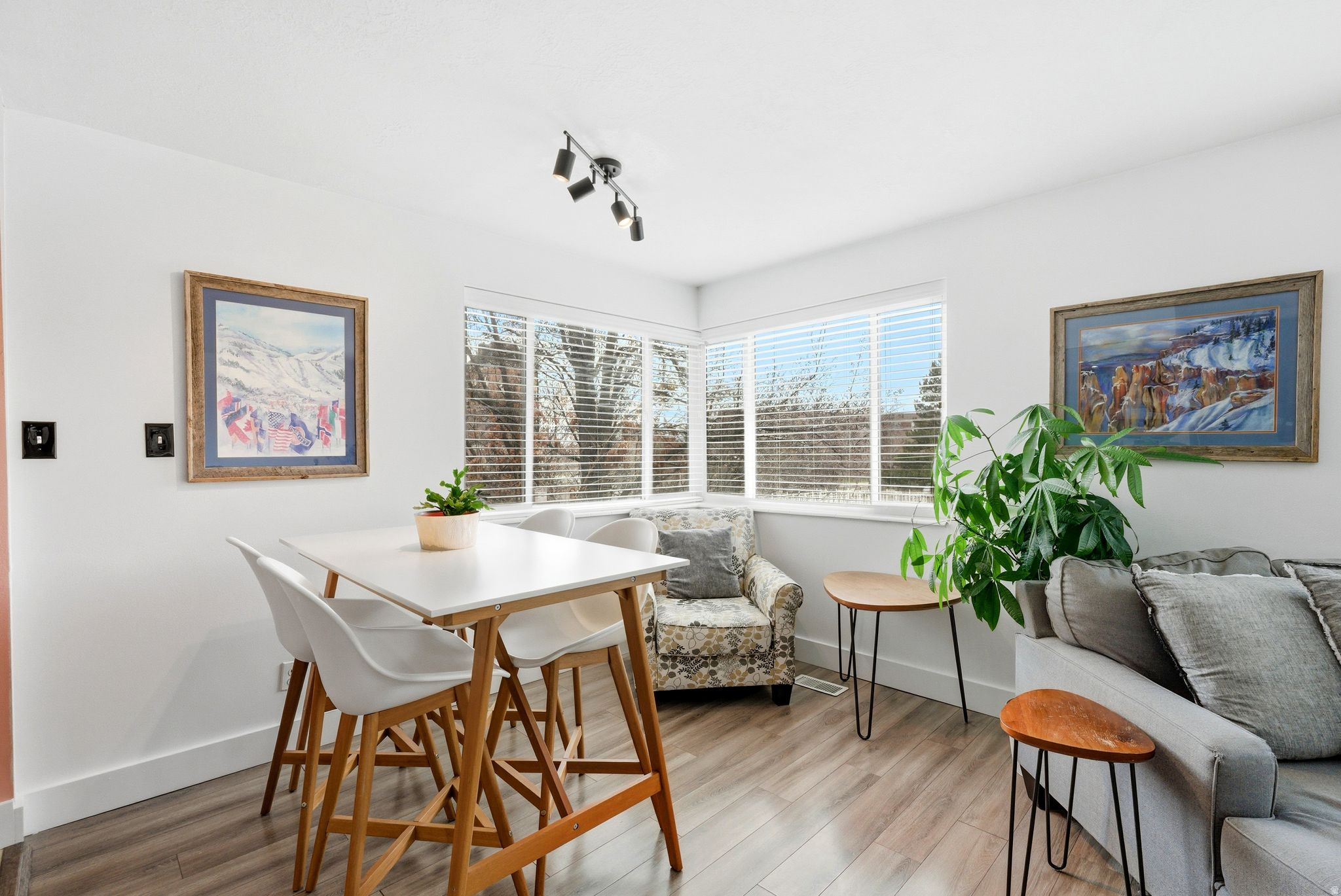 AIX LA CHAPE - Residential