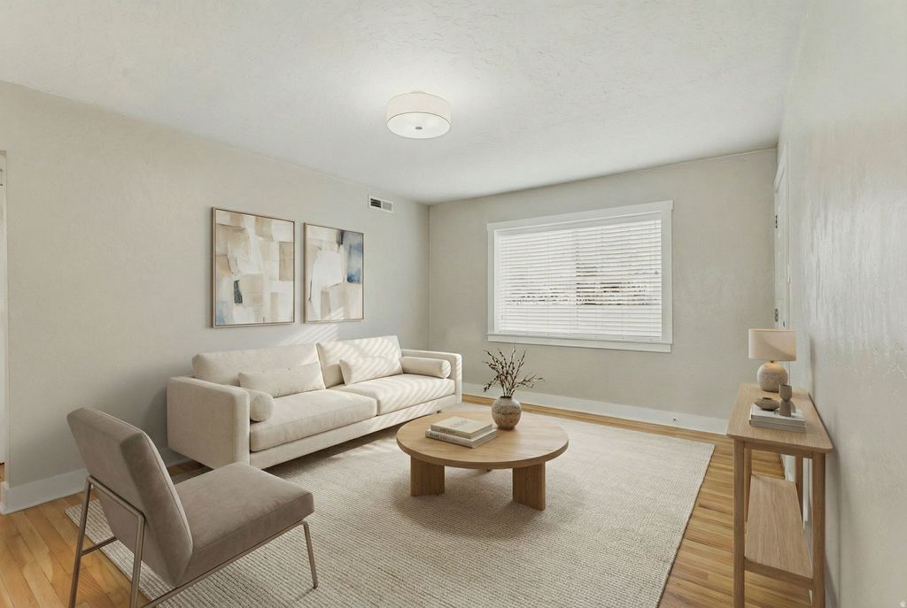 Photo of 808 E 300 S #29, Salt Lake City, UT 84102 (MLS # 2136742)