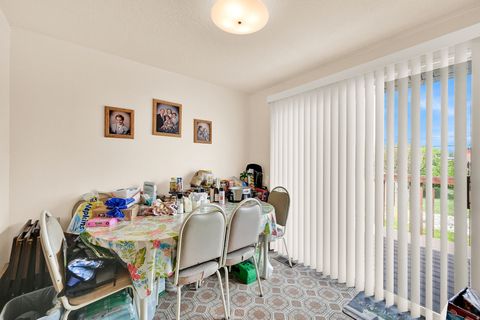 Tiny photo for 1890 W 2400 S, Syracuse, UT 84075 (MLS # 2154305)