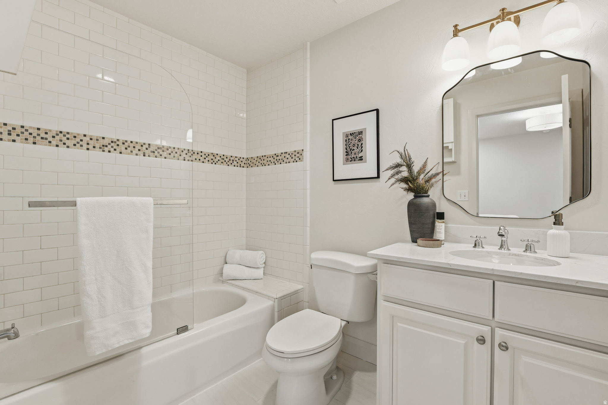 COUNTRY CLUB HEIGHTS - Residential