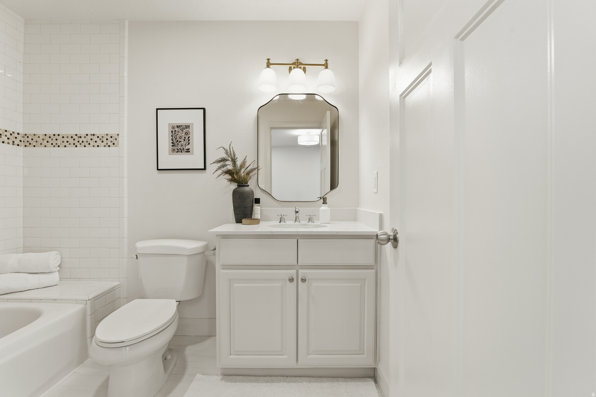 COUNTRY CLUB HEIGHTS - Residential