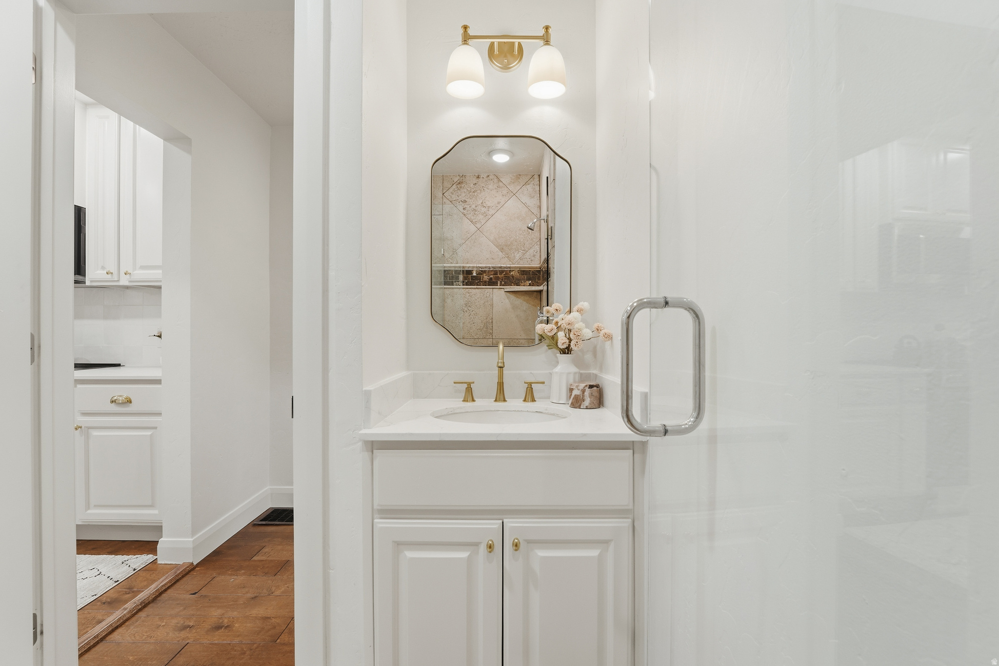 COUNTRY CLUB HEIGHTS - Residential