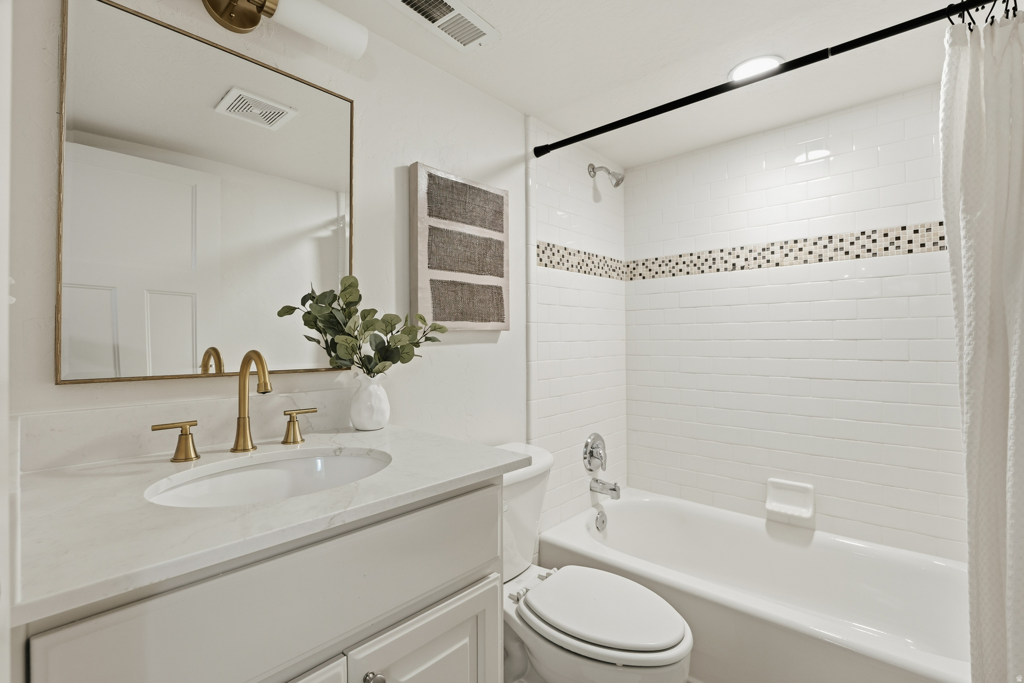 COUNTRY CLUB HEIGHTS - Residential