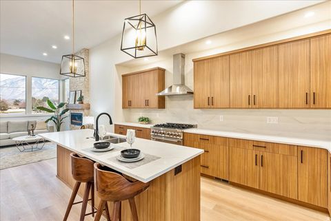 Tiny photo for 7044 S 1700 E, Cottonwood Heights, UT 84121 (MLS # 2134950)