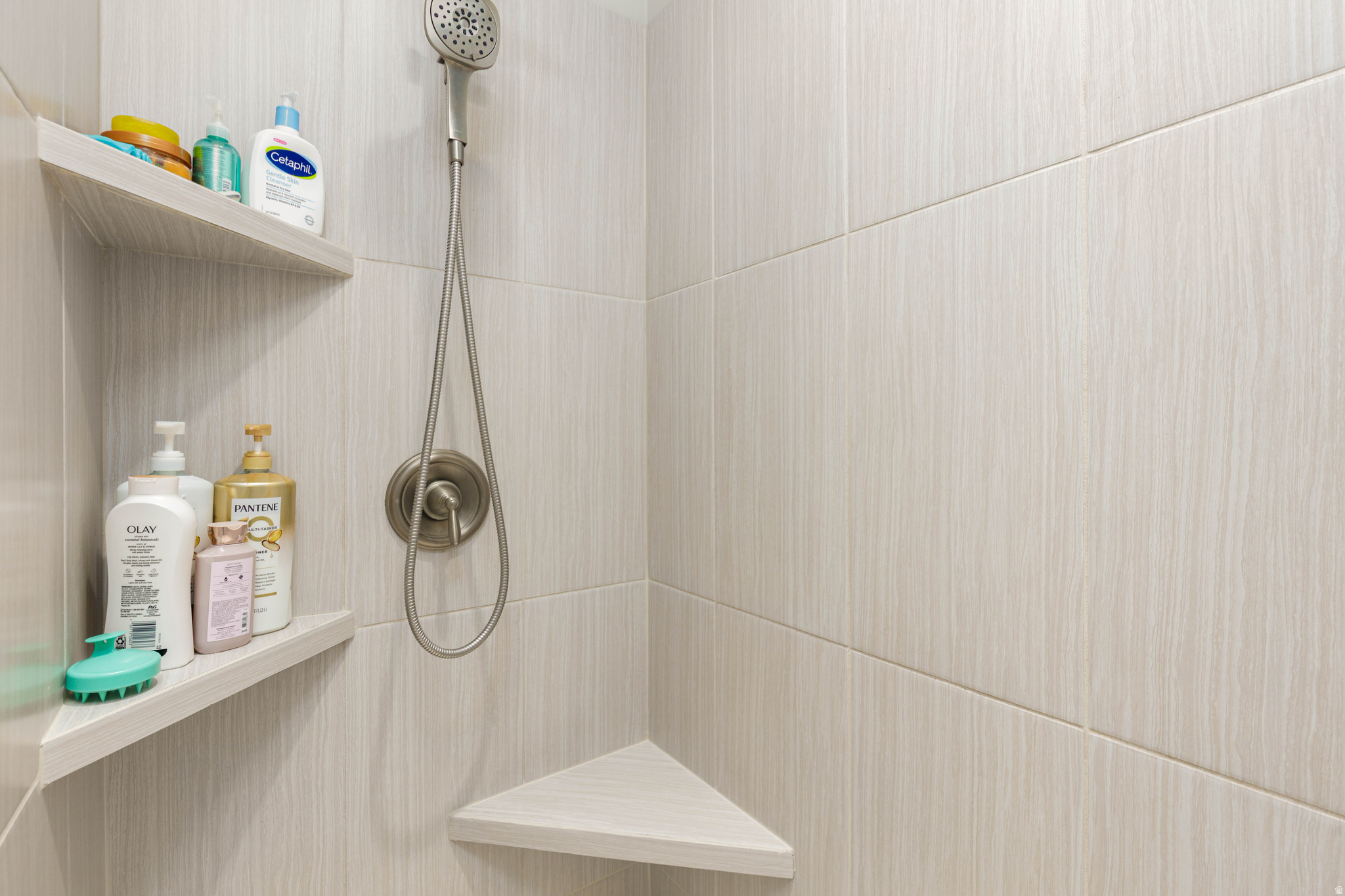 OAKWOOD ESTATES PH 2 - Residential