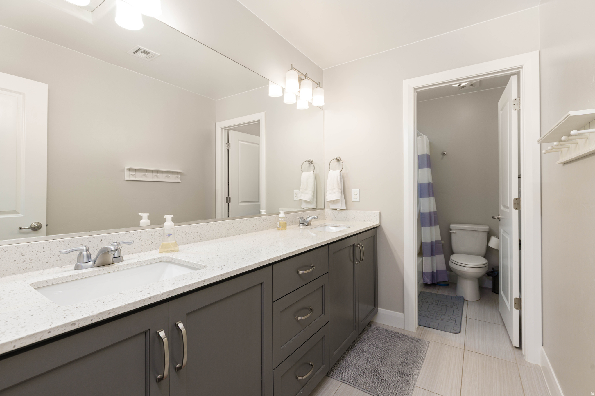 OAKWOOD ESTATES PH 2 - Residential