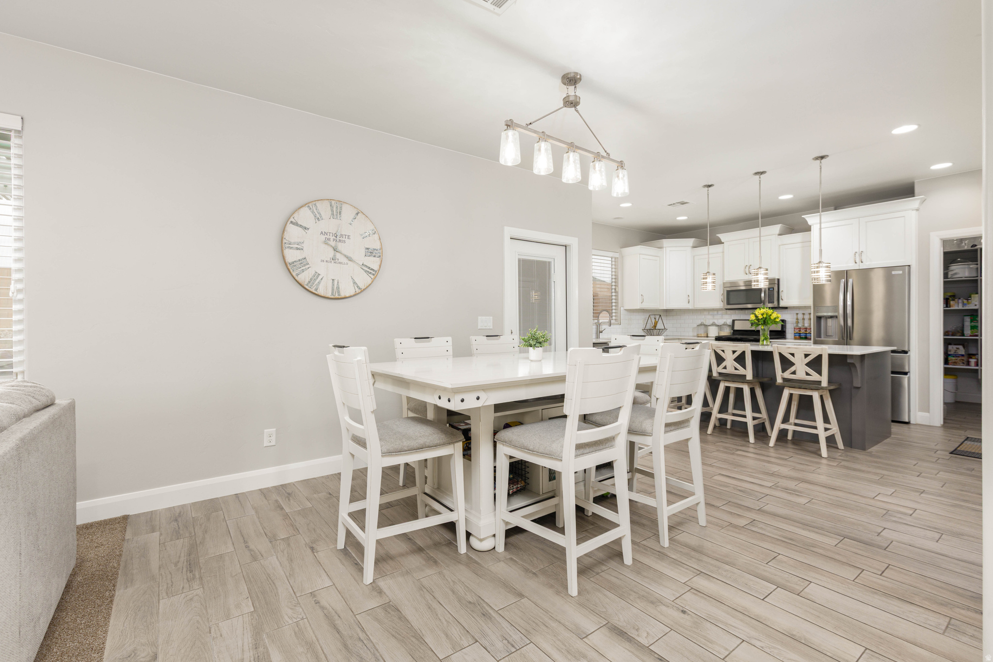 OAKWOOD ESTATES PH 2 - Residential