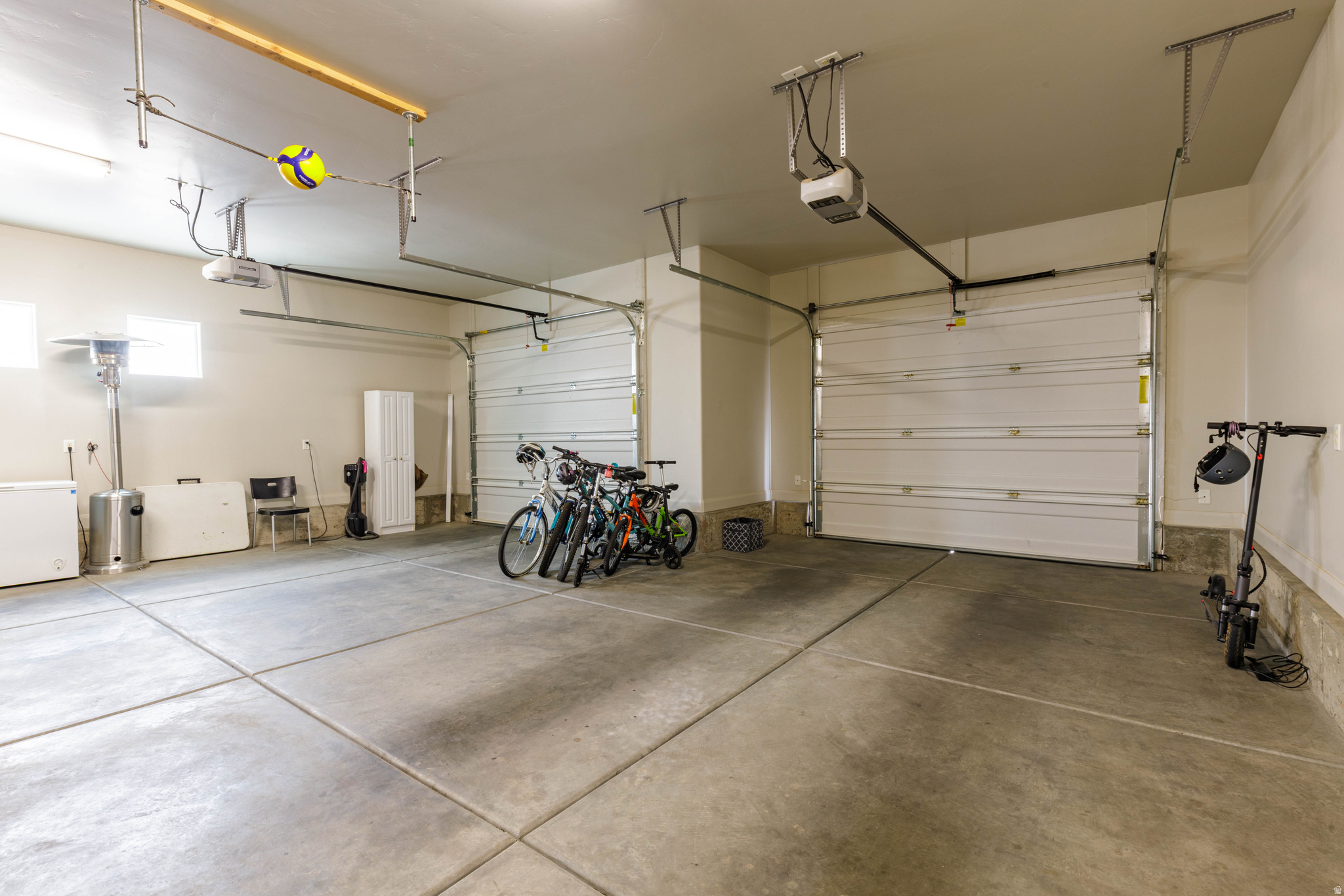 OAKWOOD ESTATES PH 2 - Residential