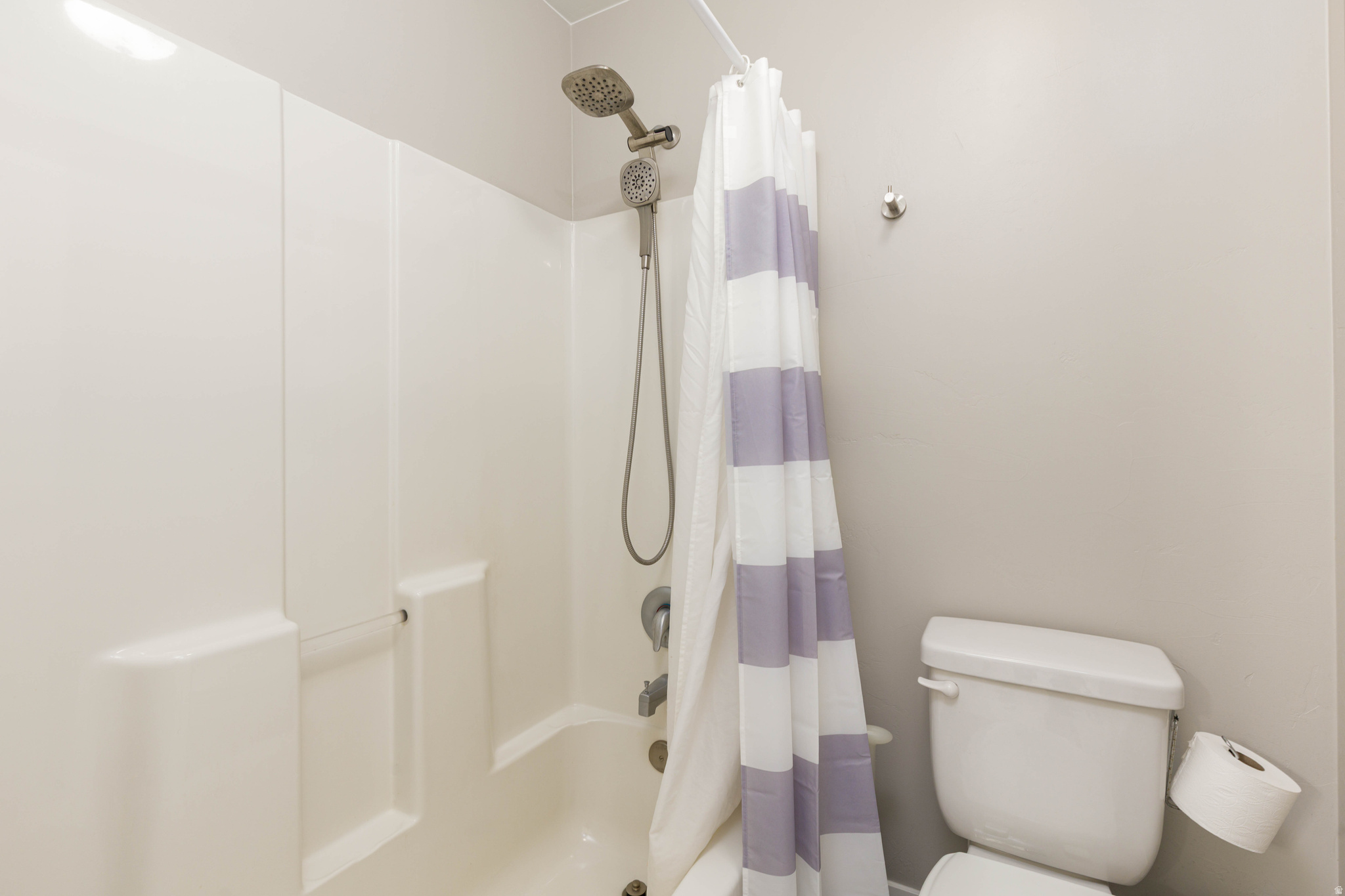 OAKWOOD ESTATES PH 2 - Residential