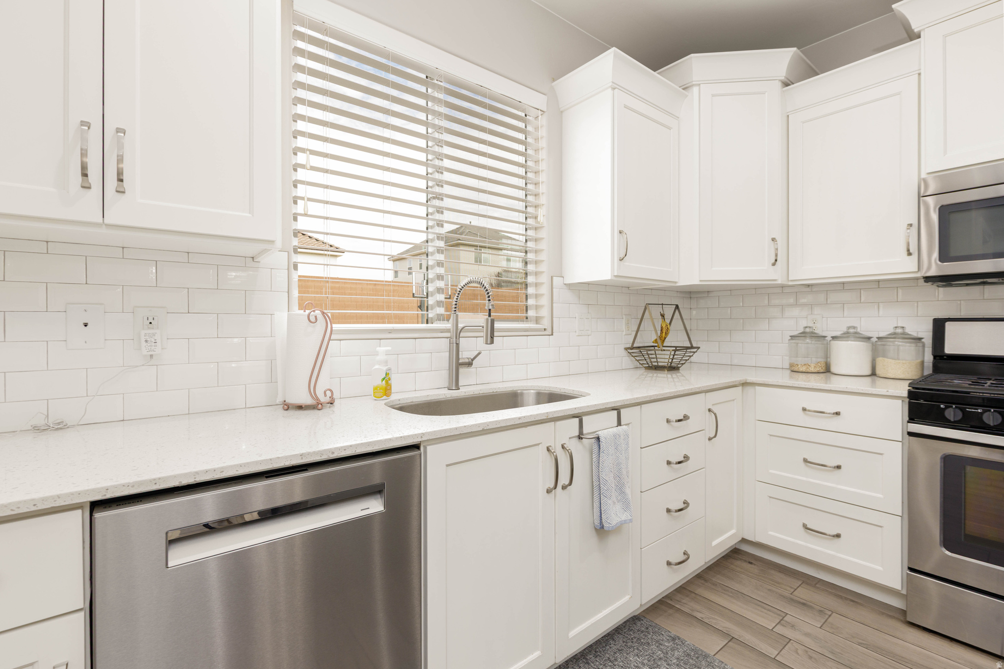 OAKWOOD ESTATES PH 2 - Residential