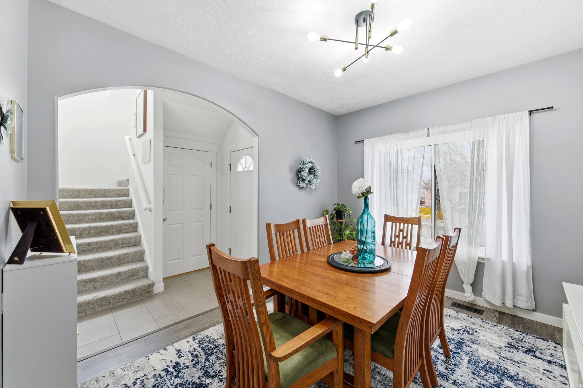 OVERLAKE - Residential