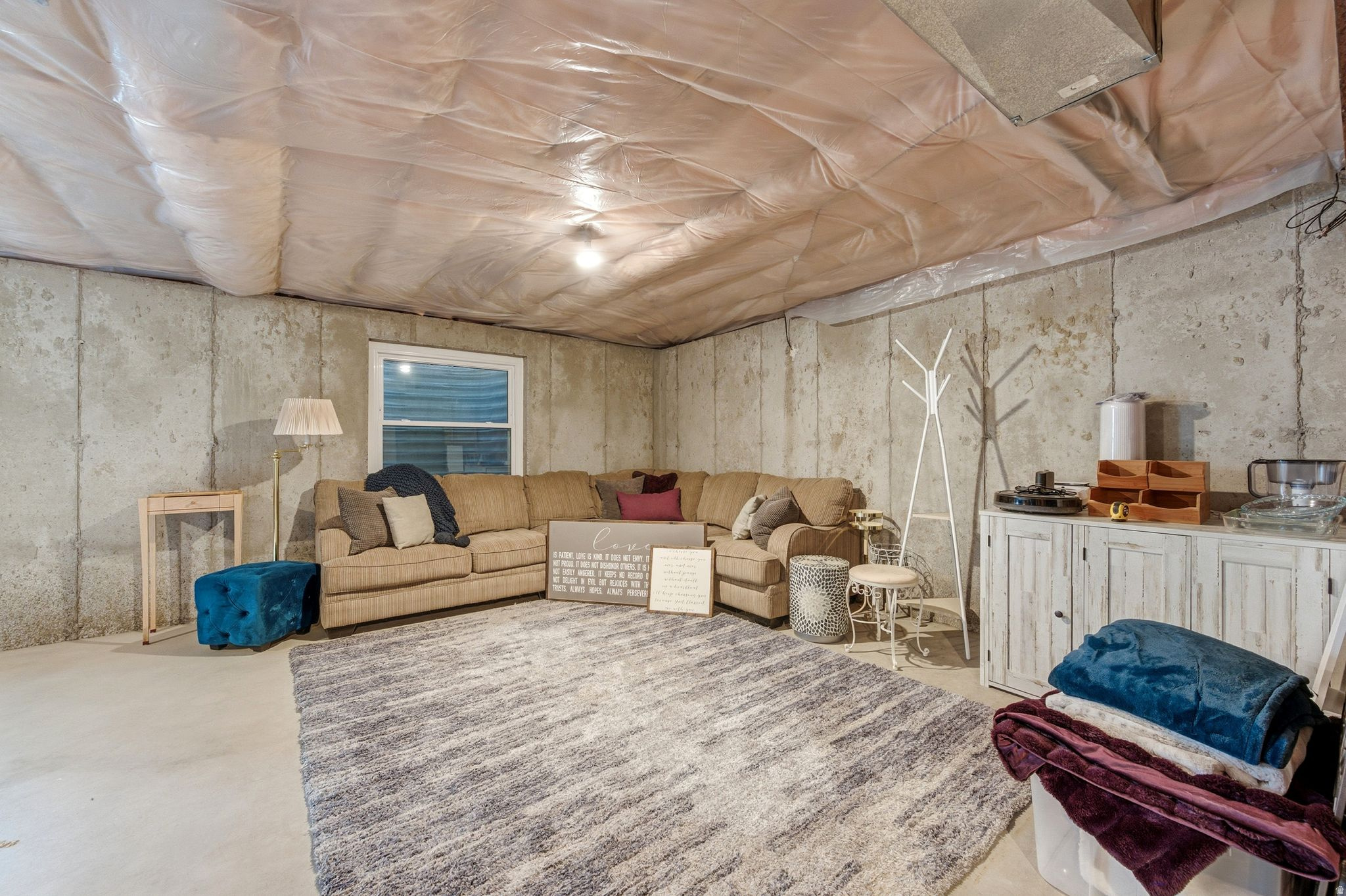 OVERLAKE - Residential